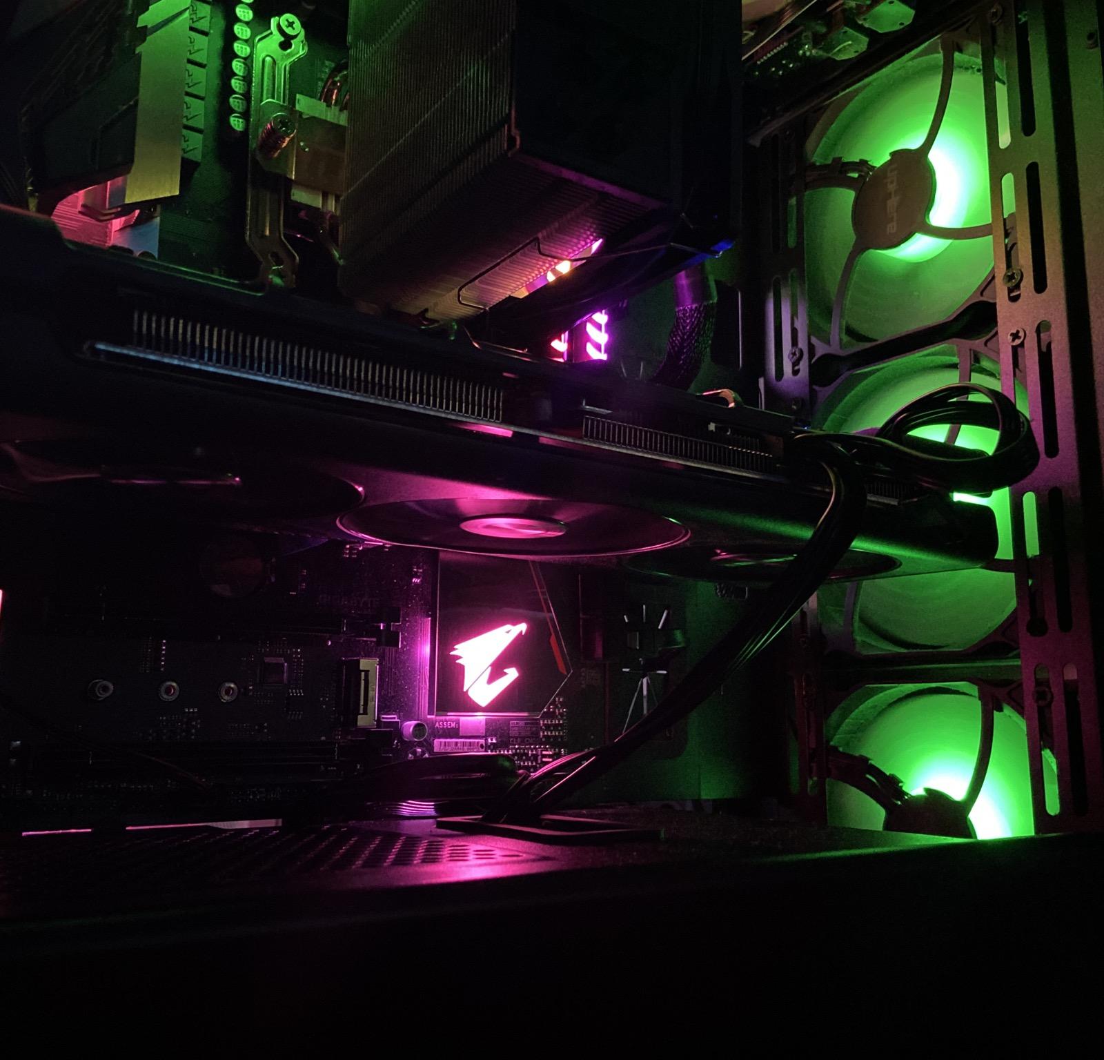 Gaming PC: Ryzen 7 2700x + Radeon Rx 5700xt|16gb Ram + 1tb SSD| B450 Aorus WIFI