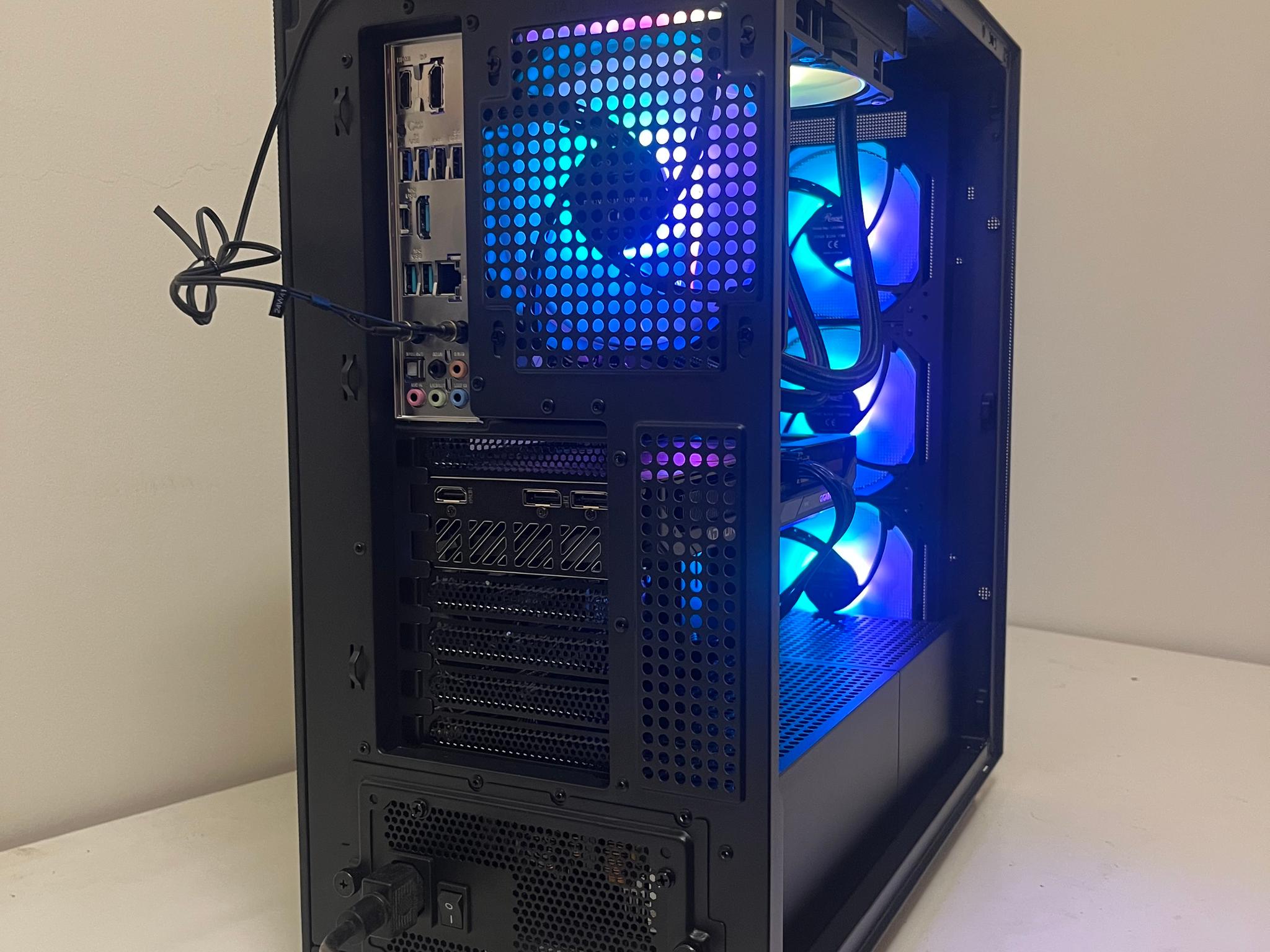 Gaming PC | Ryzen 7 7700X | RX 9060 XT 16GB