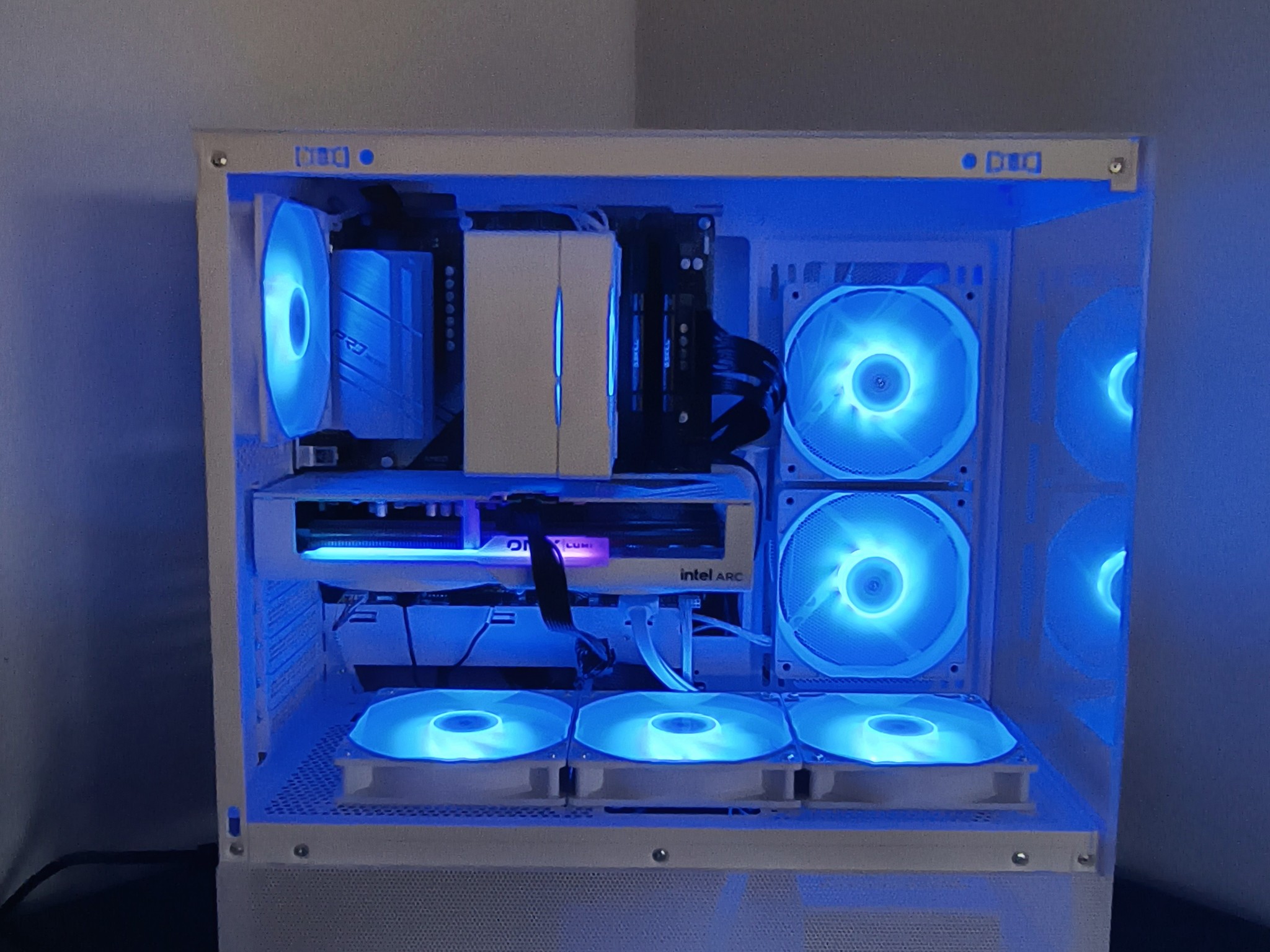 🎖️Honor🎖️ New White RGB Gaming PC, Intel B580+AMD Ryzen 5 5500=High Preformance and Value