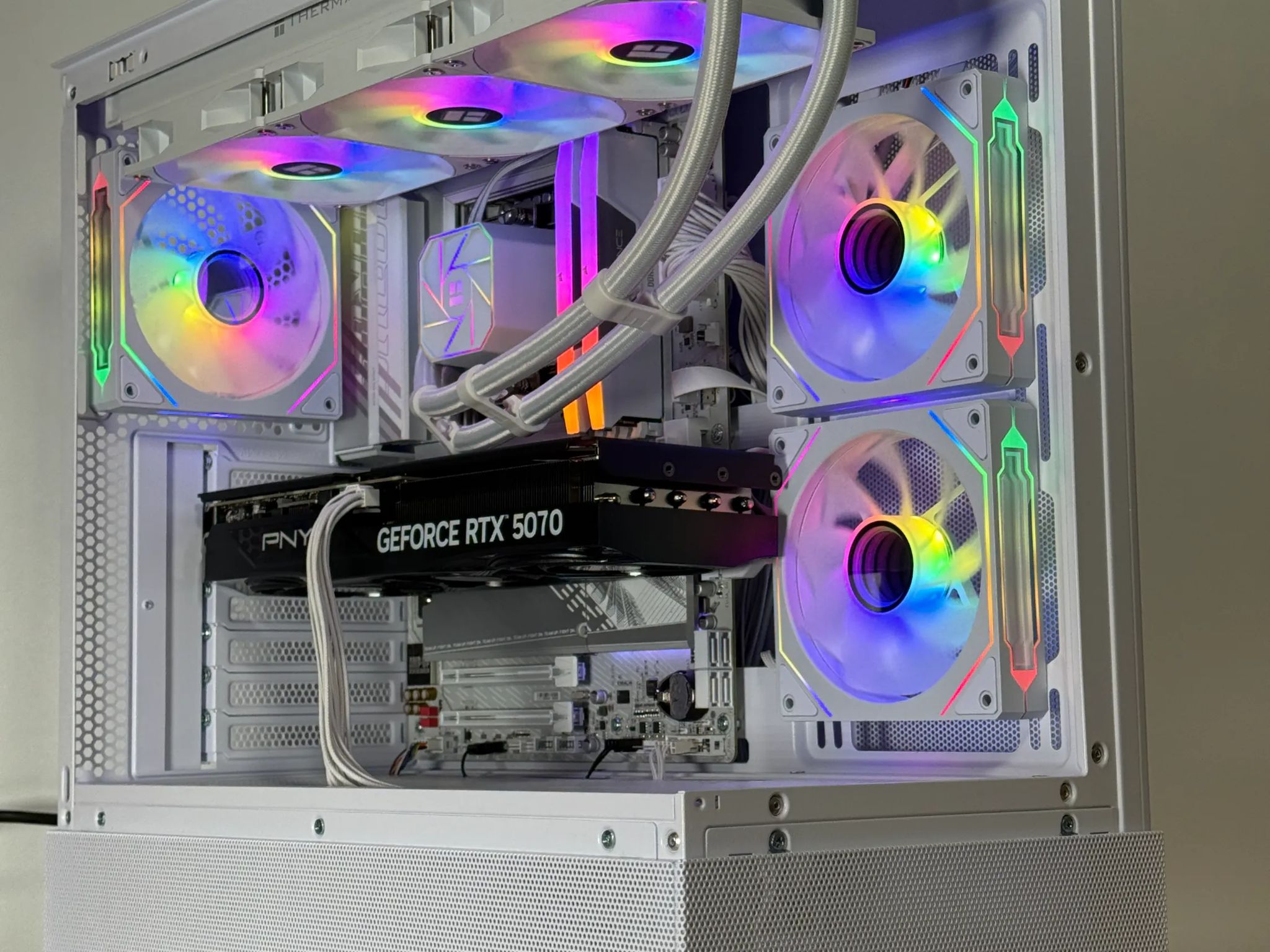 RTX 5070 Intel Core Ultra 265k Gaming PC