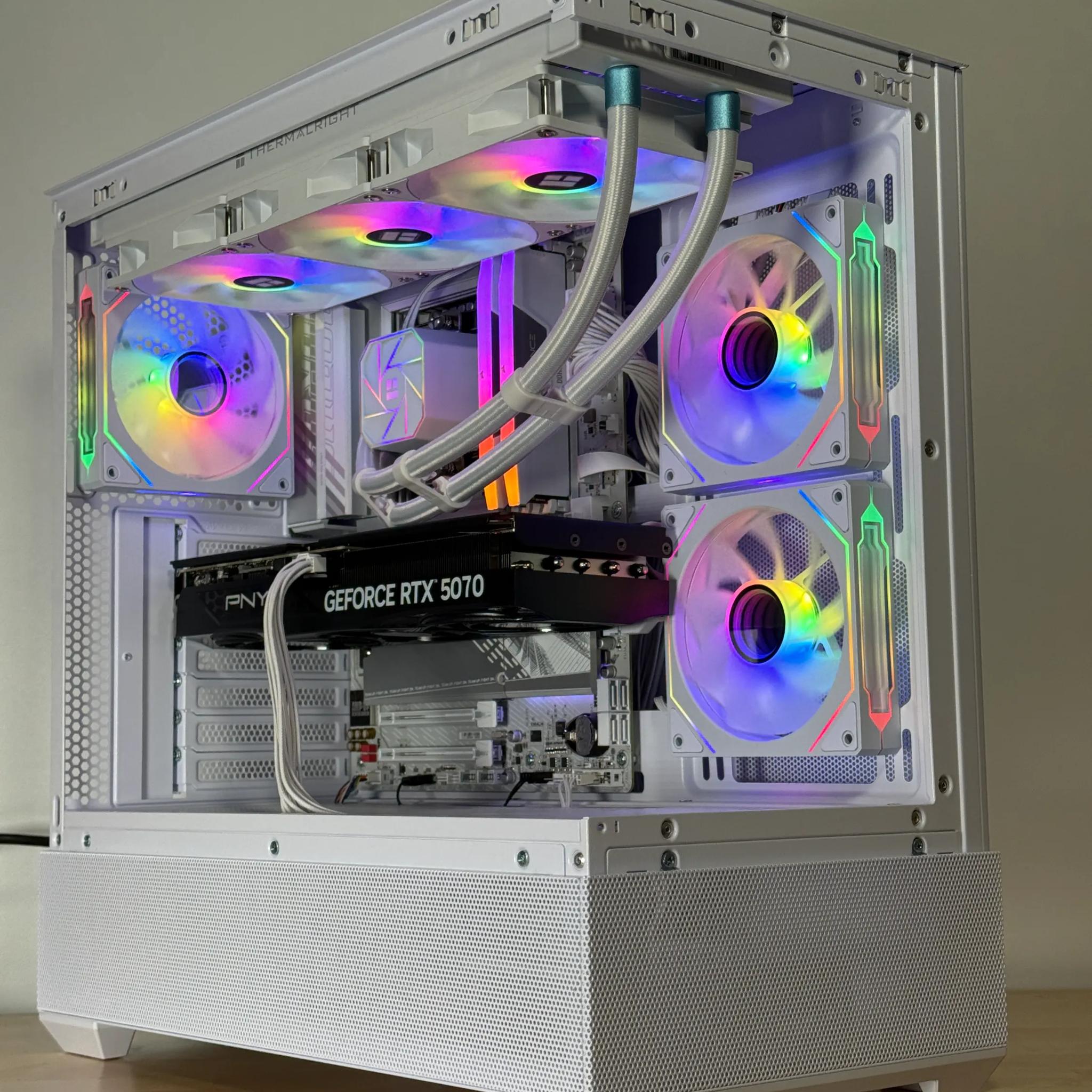 RTX 5070 Intel Core Ultra 265k Gaming PC