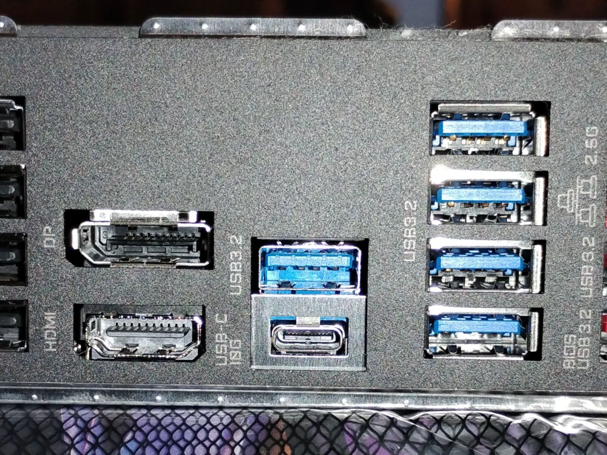 GIGABYTE B650M AORUS Elite AX