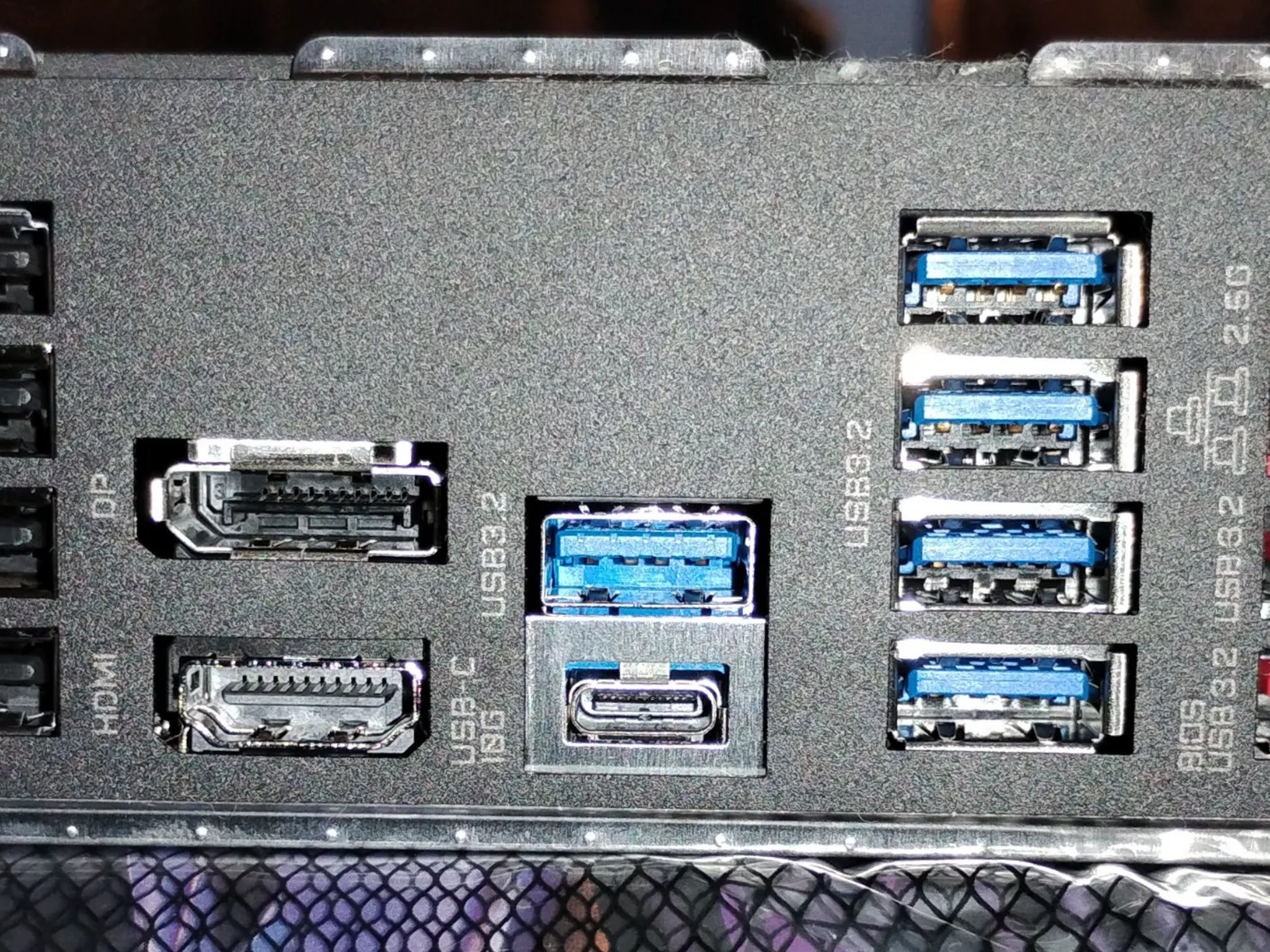 GIGABYTE B650M AORUS Elite AX