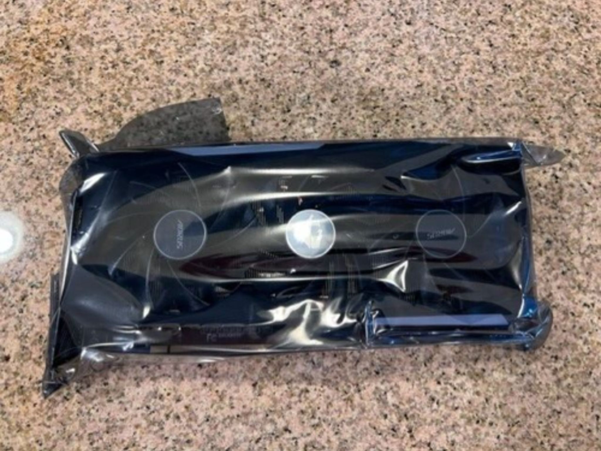 GIGABYTE Nvidia GeForce RTX 3070 AORUS MASTER 8GB GDDR6 NON-LHR GPU GV-N3070AORUS M-8GD