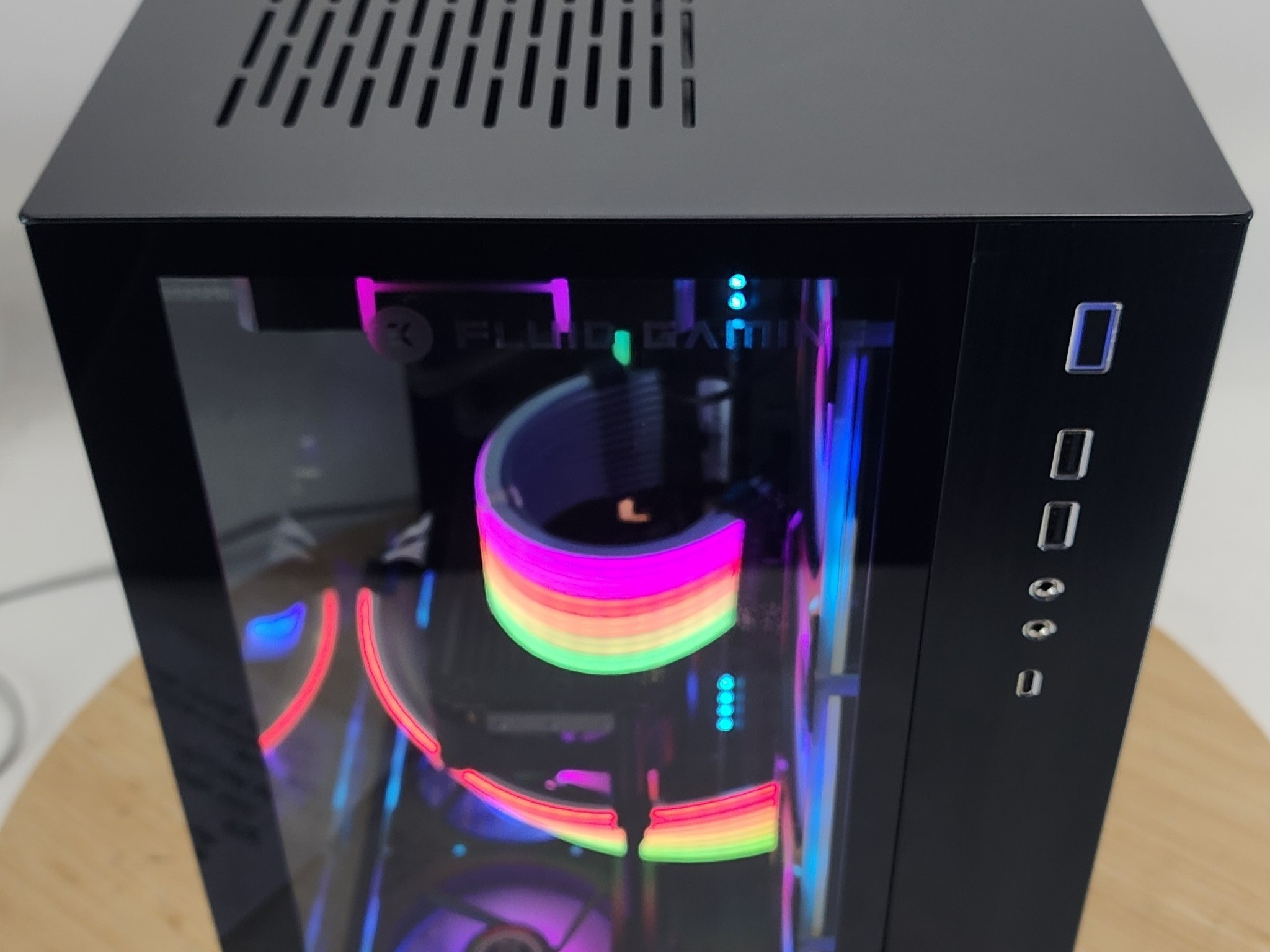 Gaming PC i7-14700KF 32GB RAM 1TB SSD RX 9070 XT 16GB Windows 11 Computer