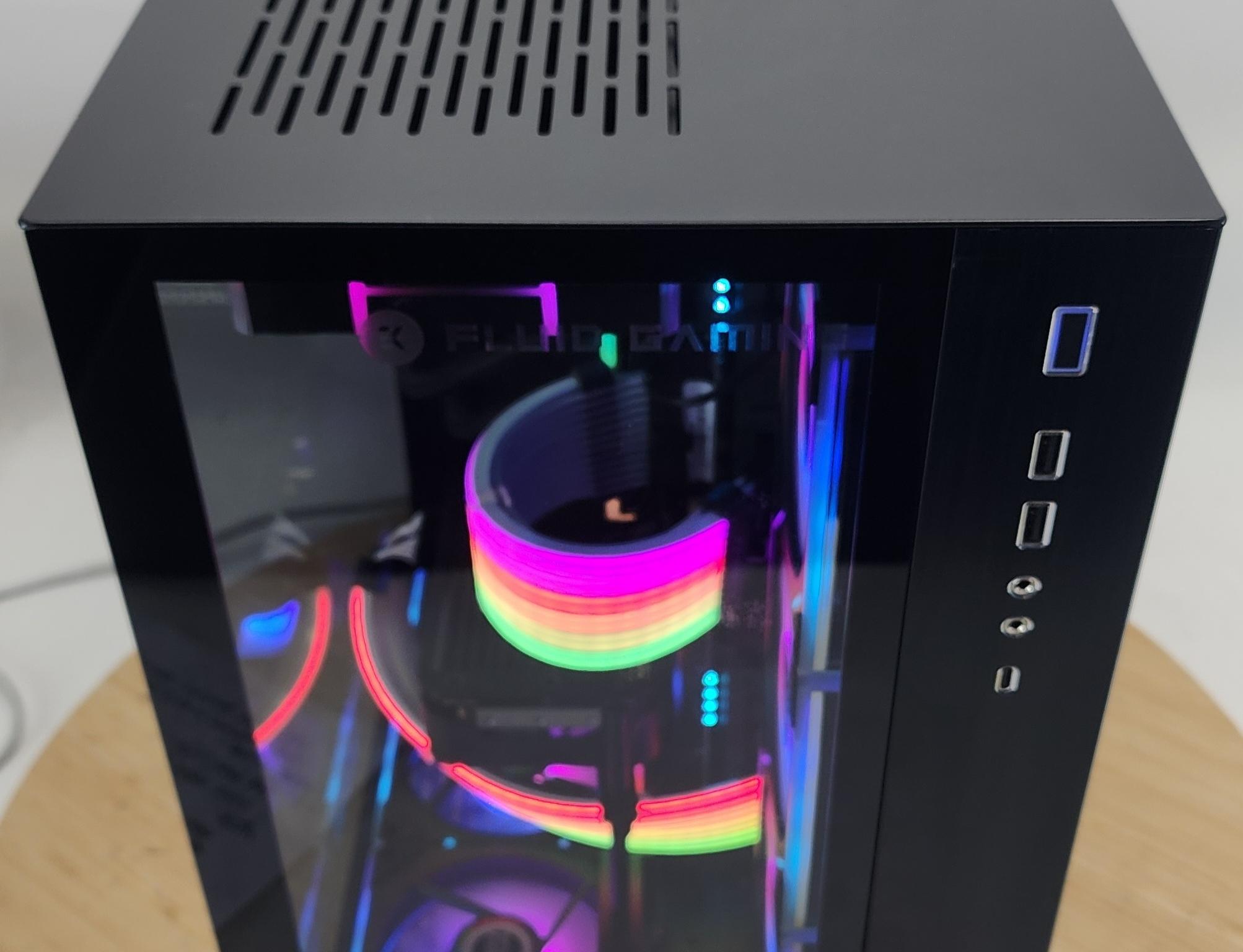 Gaming PC i7-14700KF 32GB RAM 1TB SSD RX 9070 XT 16GB Windows 11 Computer