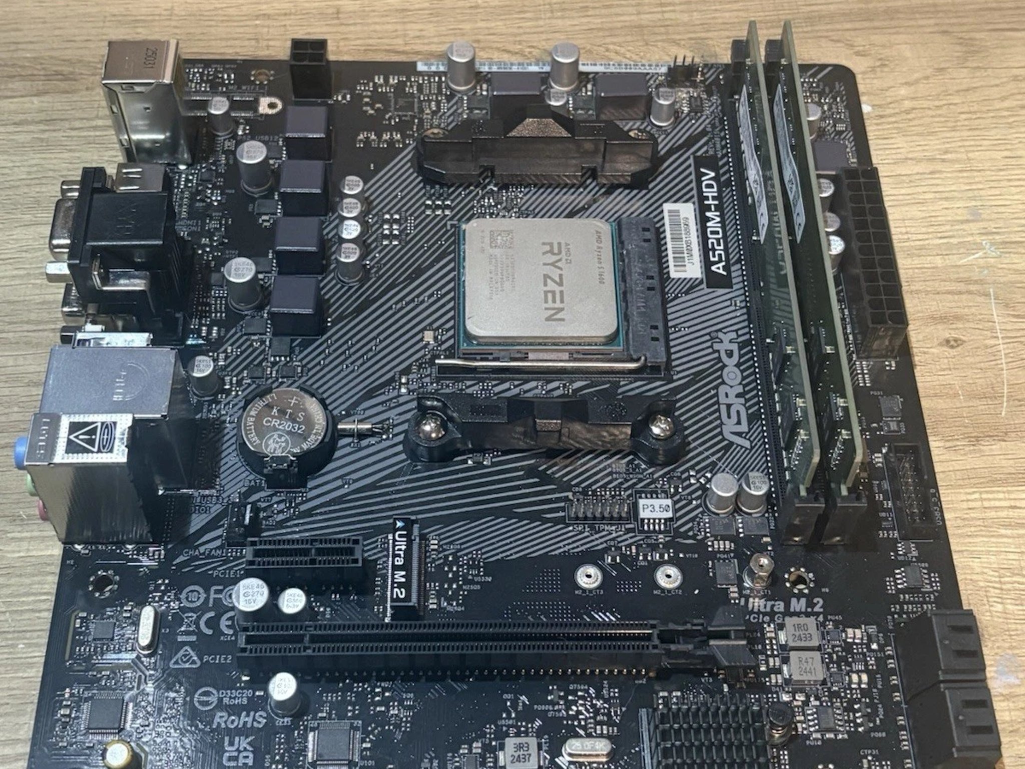 Ryzen 5 1600, AsRock A-520M, 2x8GB