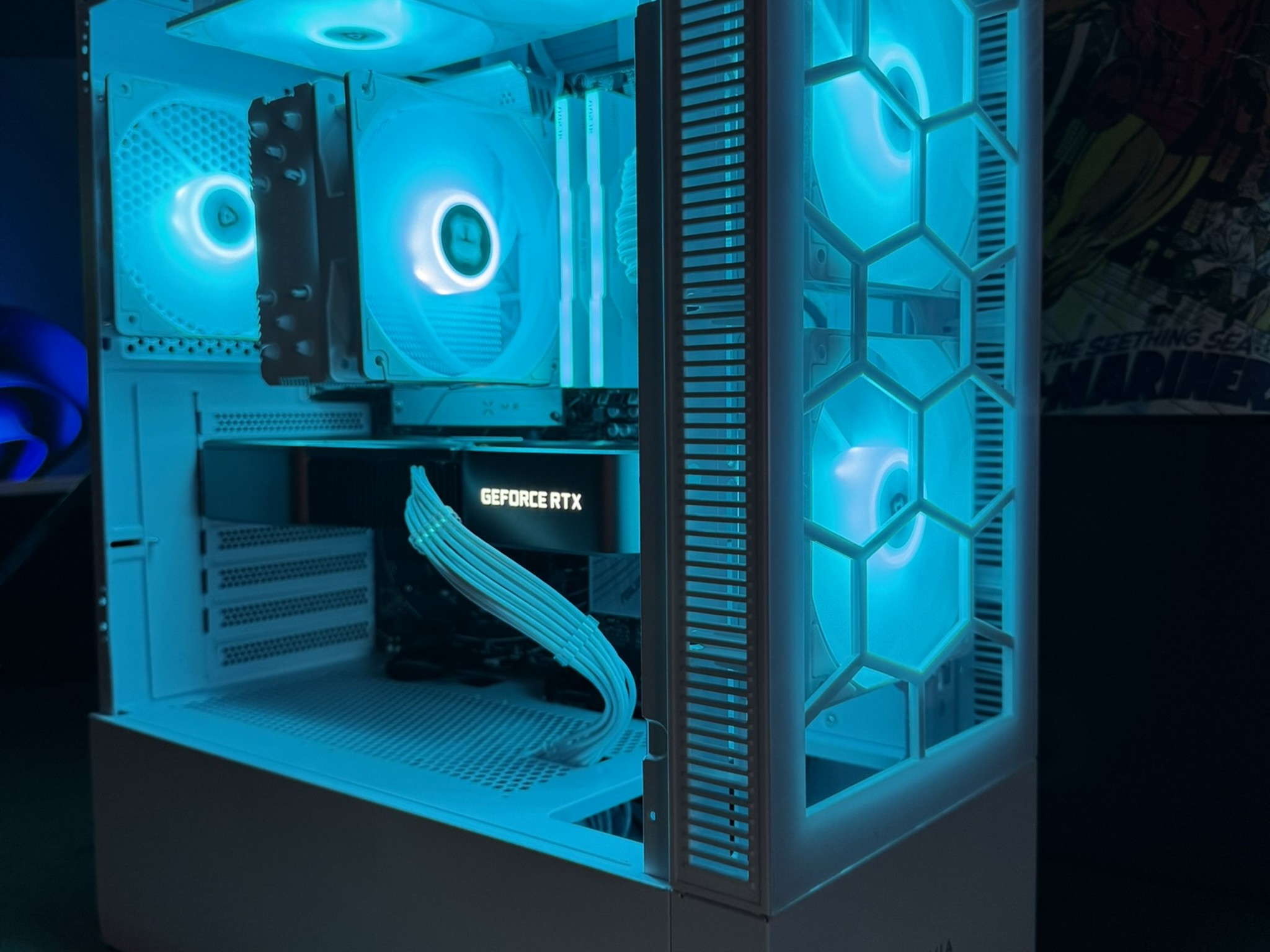 RTX 3080 Founders Edition | Ryzen 7600X | 64GB DDR5 | 2TB | WIFI