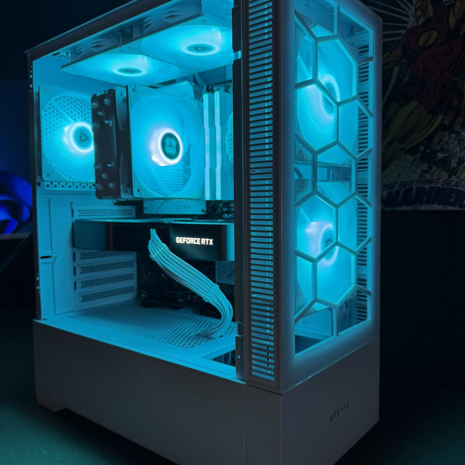 RTX 3080 Founders Edition | Ryzen 7600X | 64GB DDR5 | 2TB | WIFI