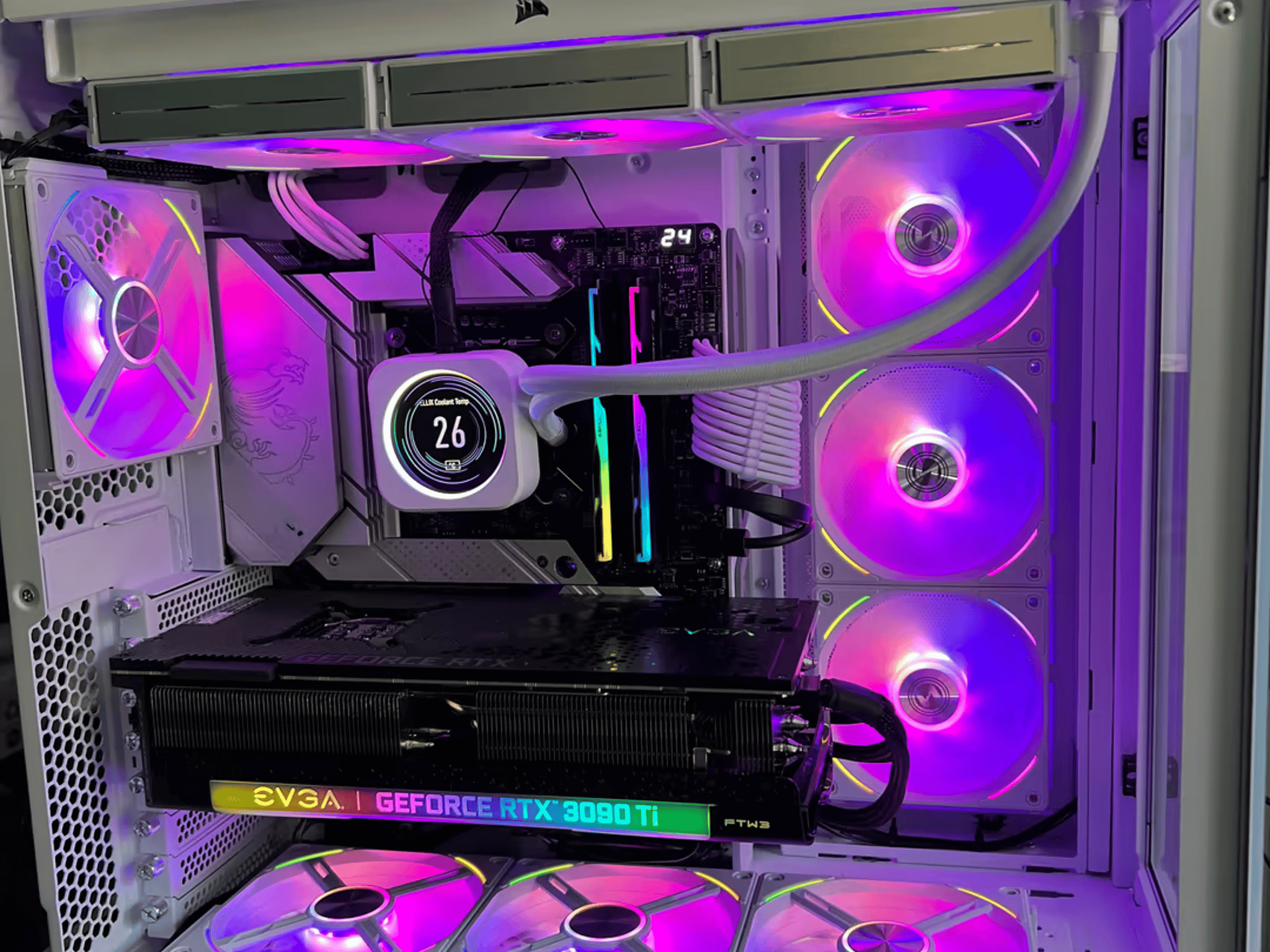 Project Snow White 12900k 3090ti