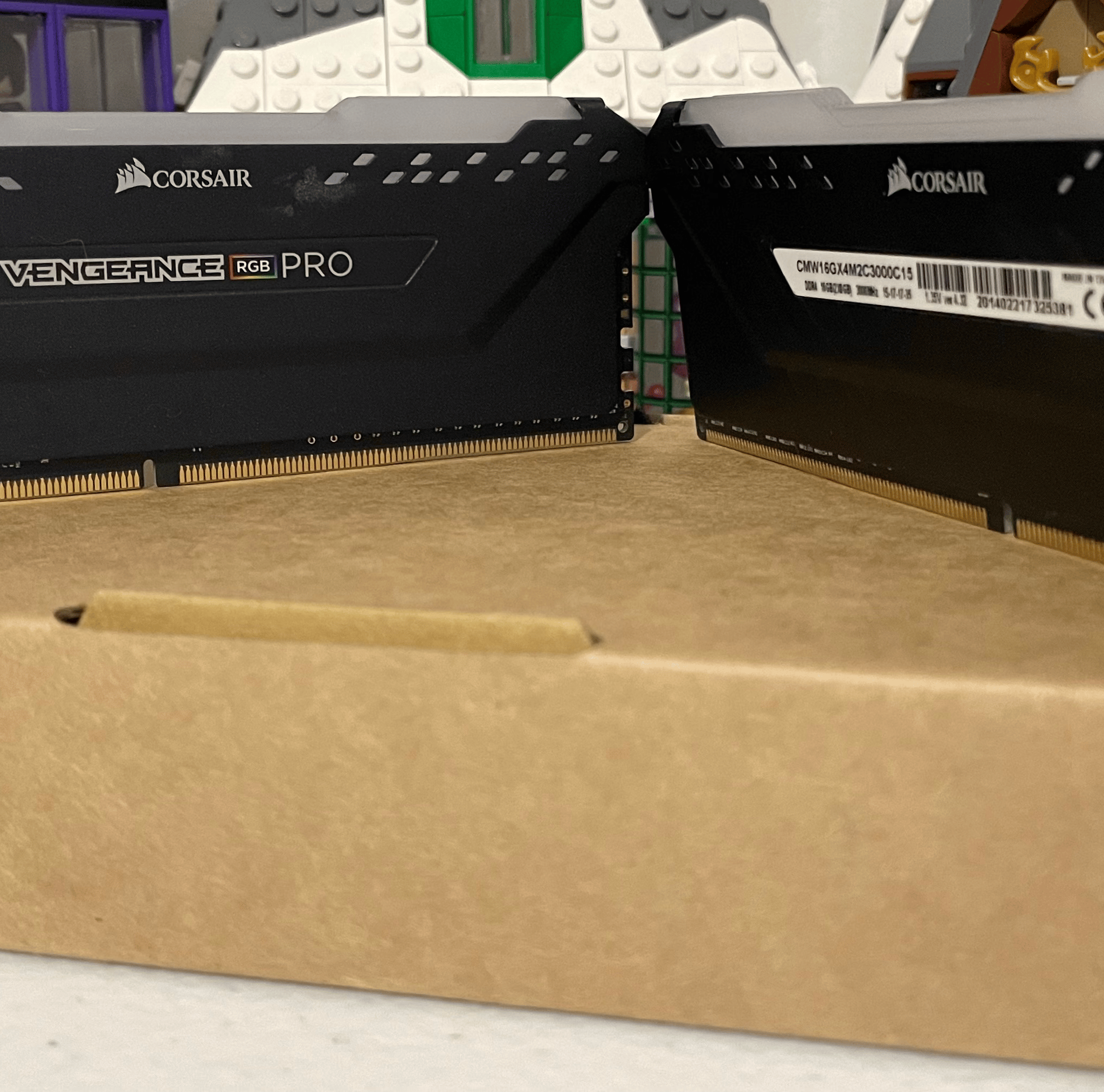 Corsair 16GB(8x2) DDR4 3000mhz