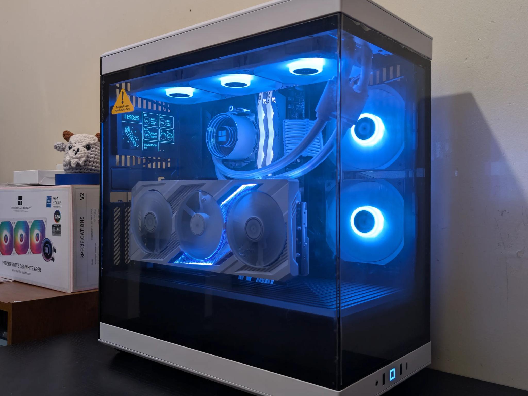 🔥🐼 1440p/4K Gaming Beast | RX 7900XT | Ryzen 9 7900X | 2TB SSD | 32GB RAM | WiFi 6 & Bluetooth 🐼🔥