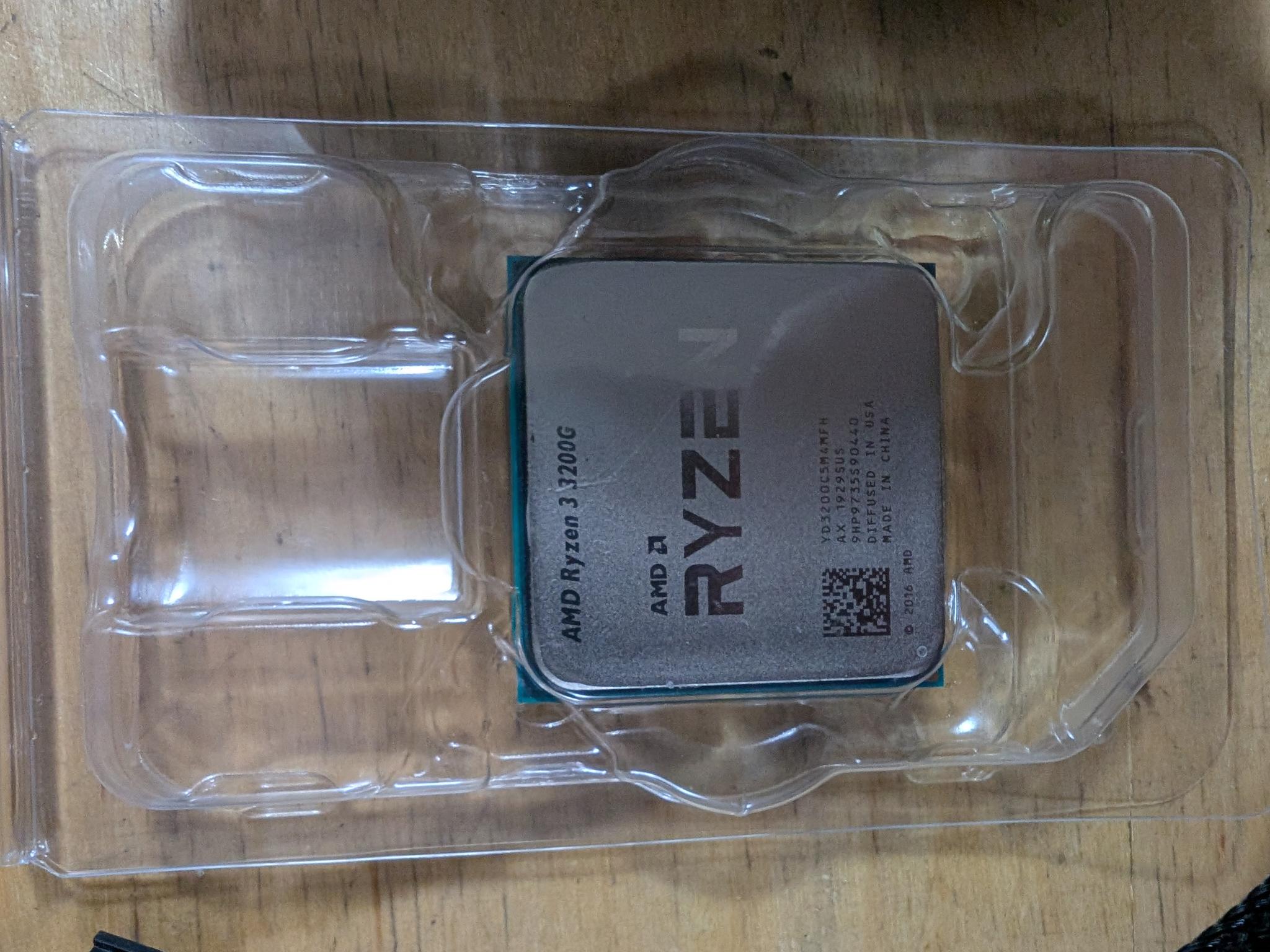 AMD Ryzen 3 3200G - Image 3