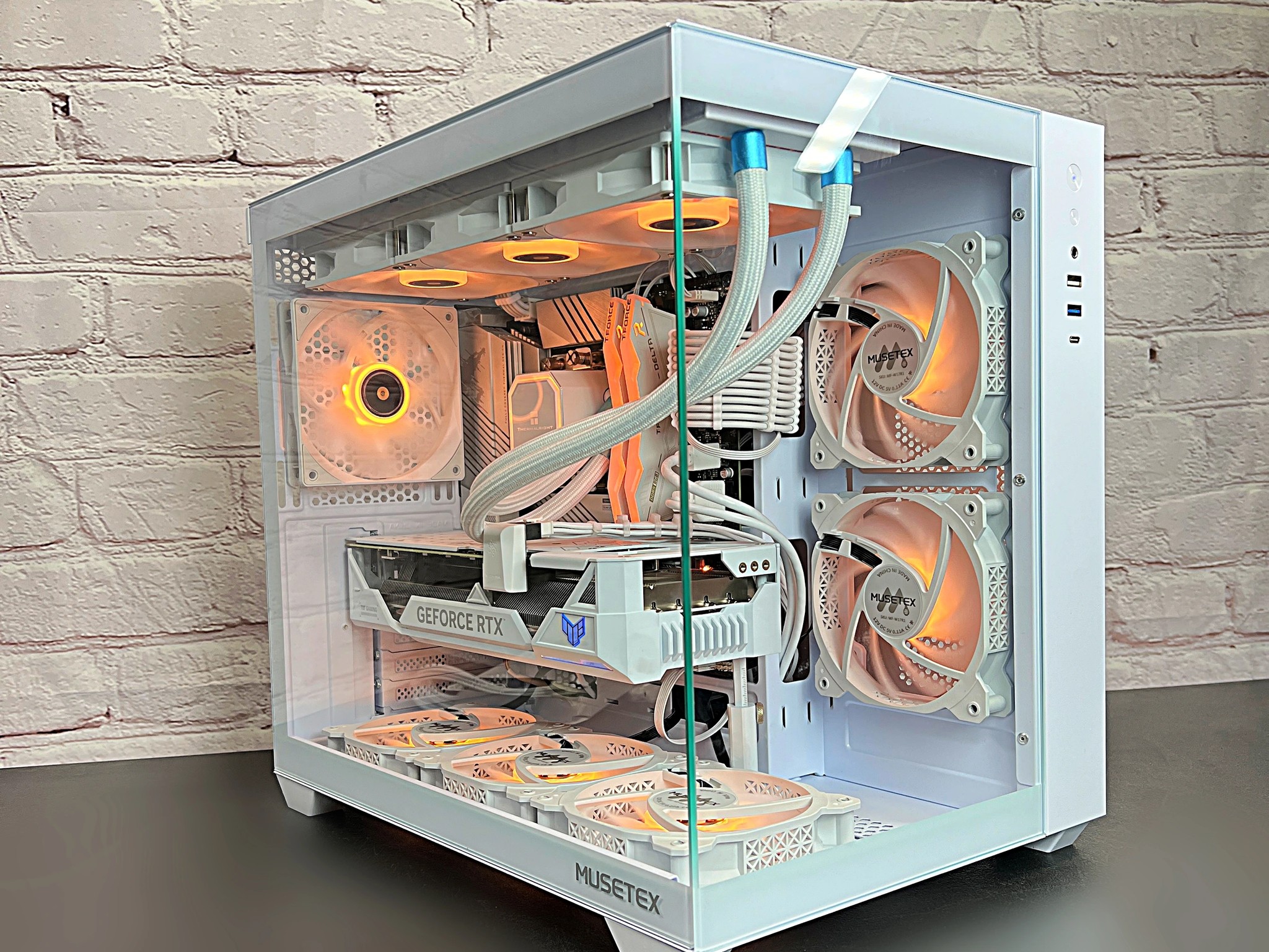 Intel i7 13700K RTX 4070 TI 32GB DDR5 RAM 2TB M.2 WIFI 6E/Bluetooth Win 11 Pro Gaming PC