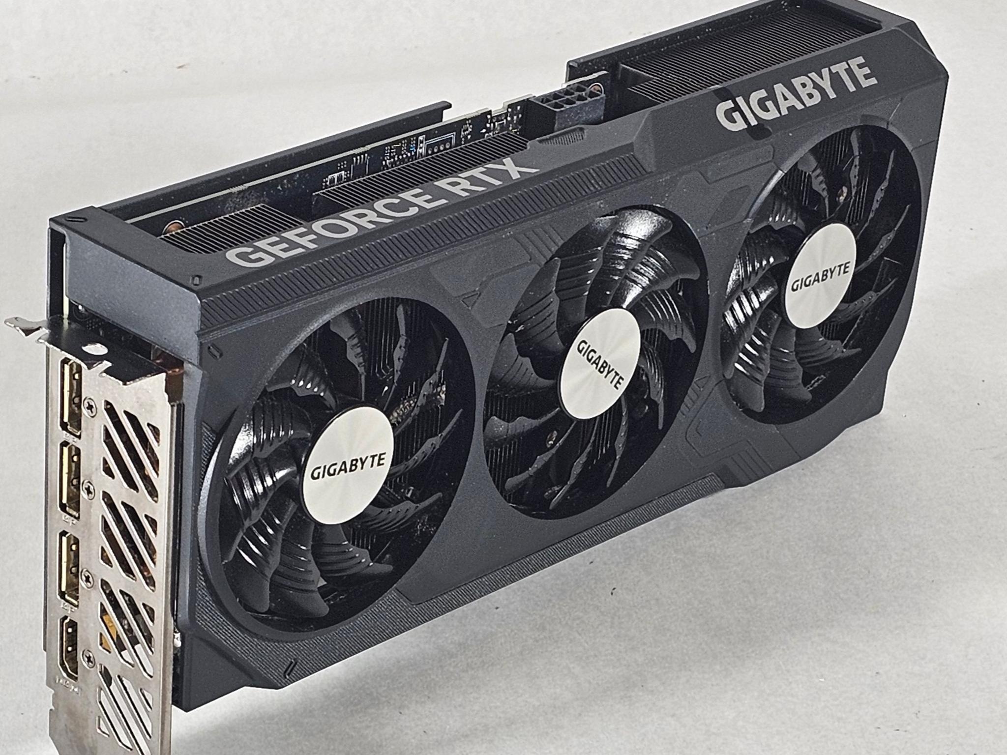 RTX 4070 Gigabyte 12GB