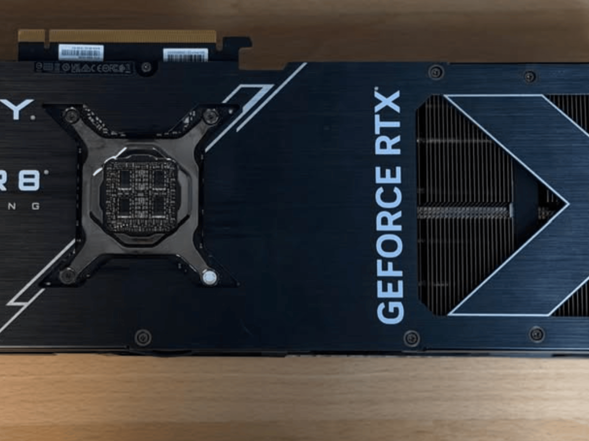 PNY XLR8 Gaming VERTO EPIC-X RGB OC GeForce RTX 4090