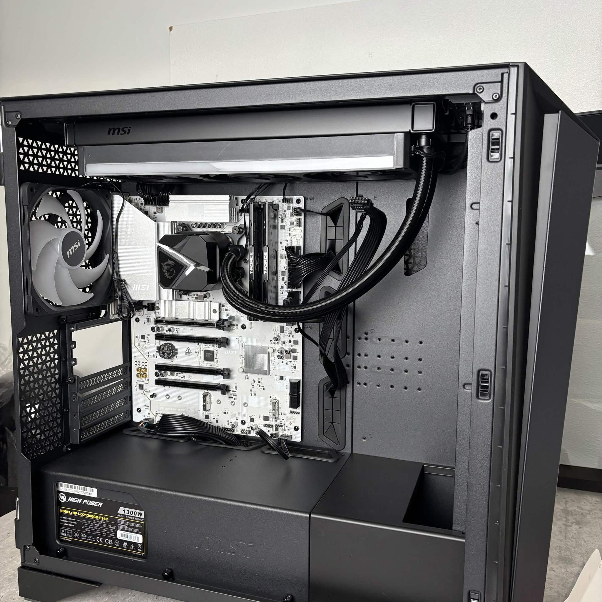 MSI 285K Prebuilt (No GPU)