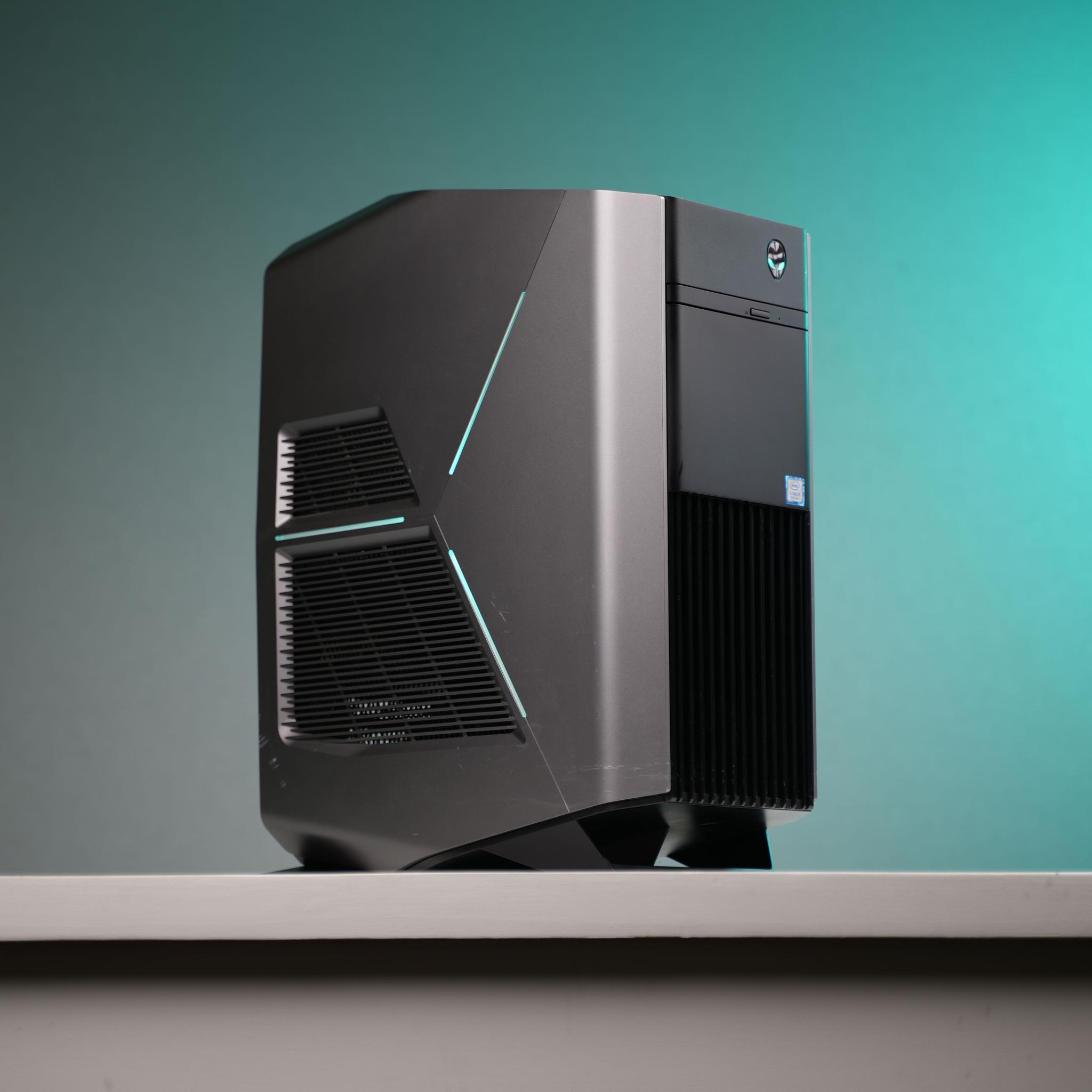 “ALIENSFORM B” GTX 1060 Intel Core i5 8400 16GB .5TB Windows 11 Gaming PC Powerhouse