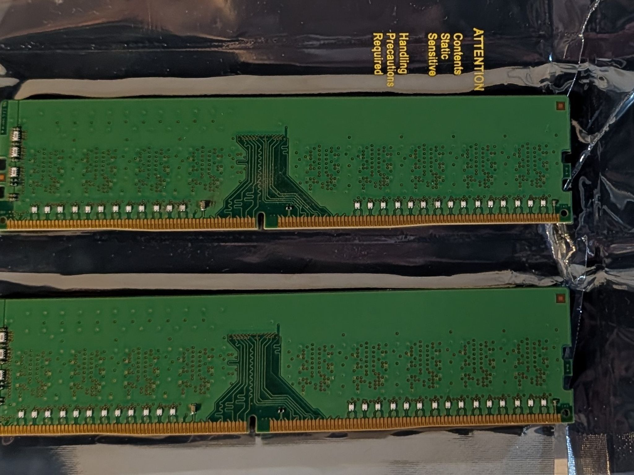 SK Hynix 8gb (2x4GB) DDR4-2133 ECC UDIMM PC4