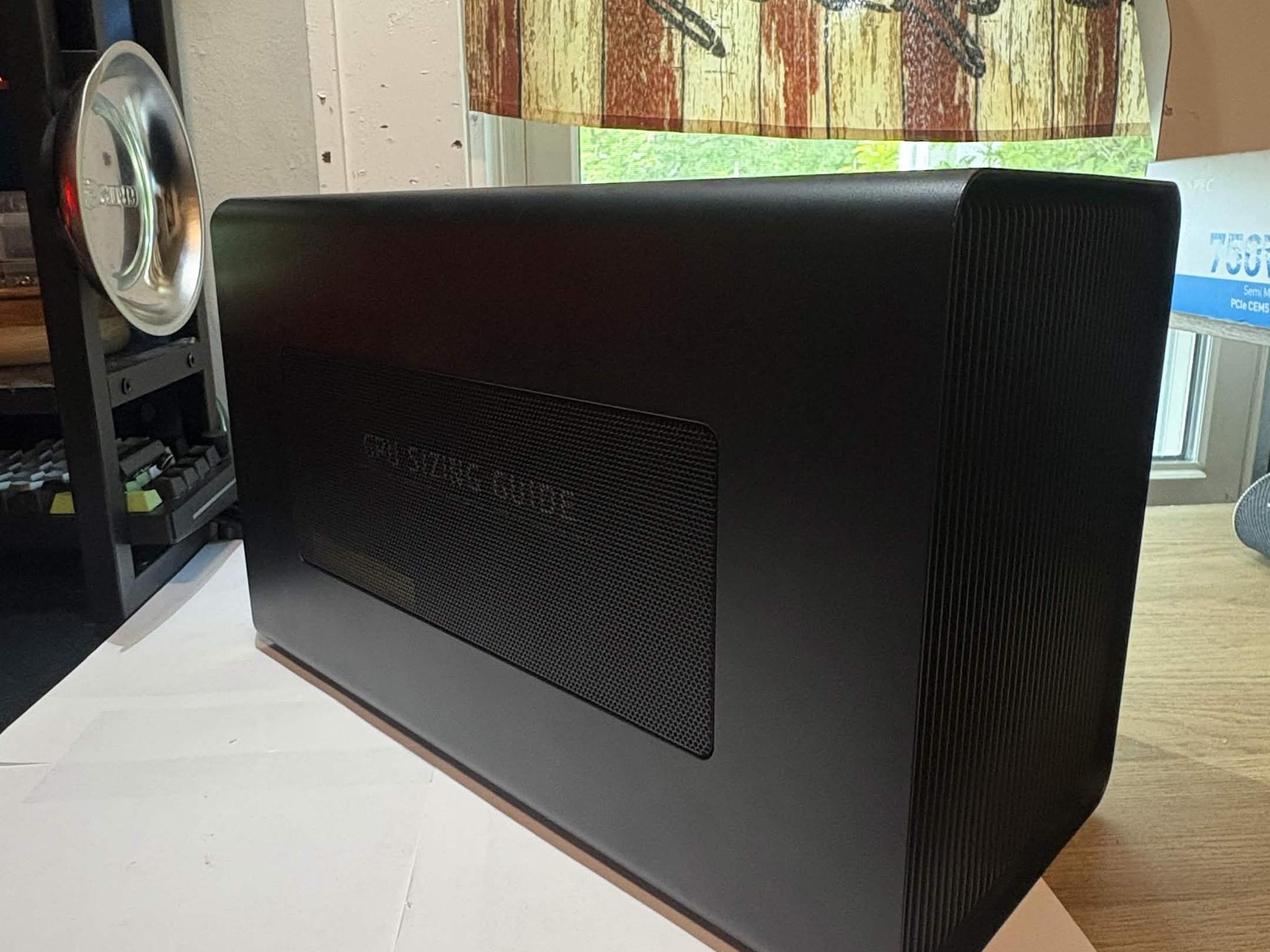 Razer Core X External GPU Enclosure (eGPU)
