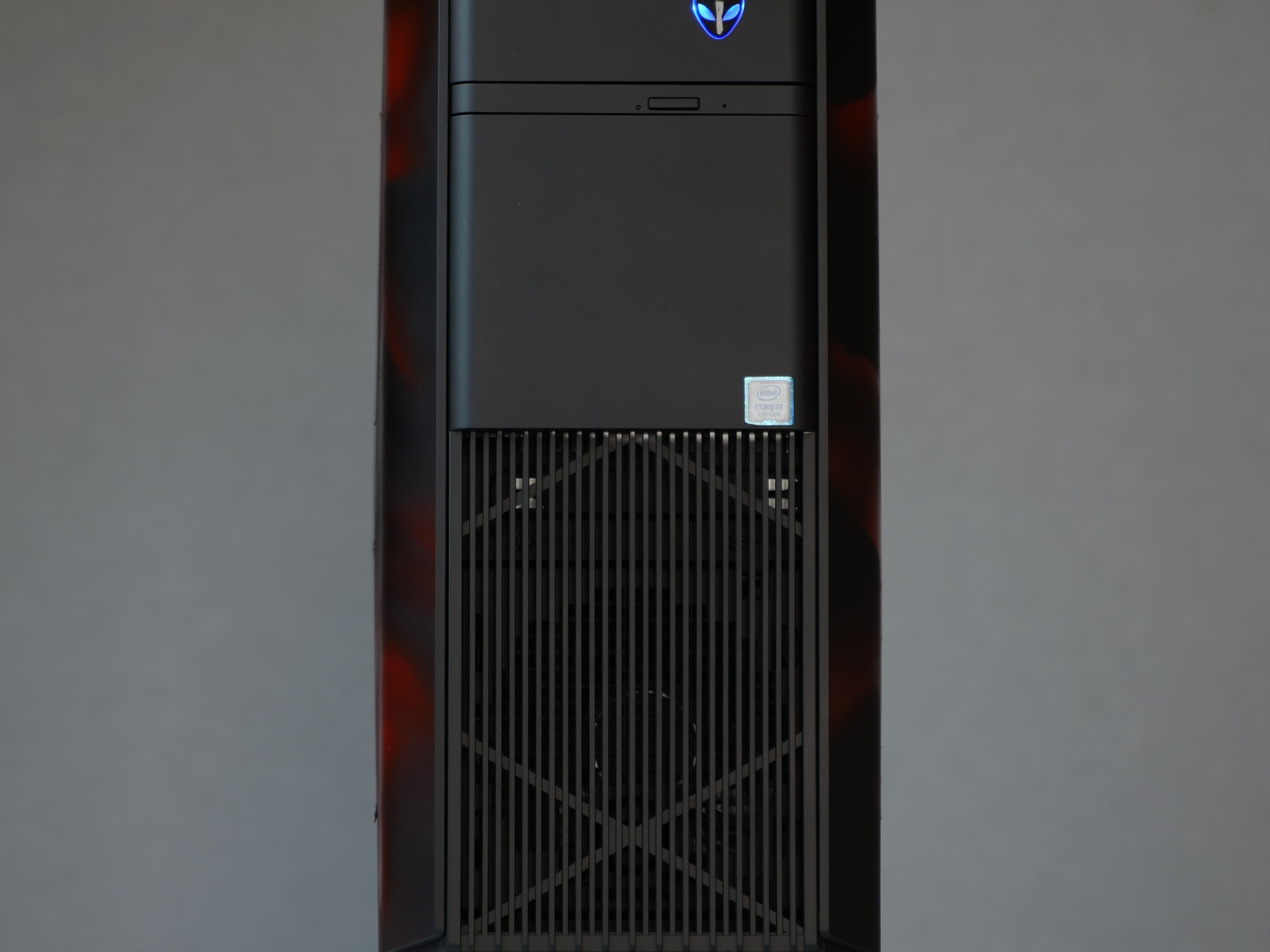 “ALIENS2FORM” GTX 1080 Ti Intel Core i7 7700 16GB 1TB Windows 11 Gaming PC Powerhouse