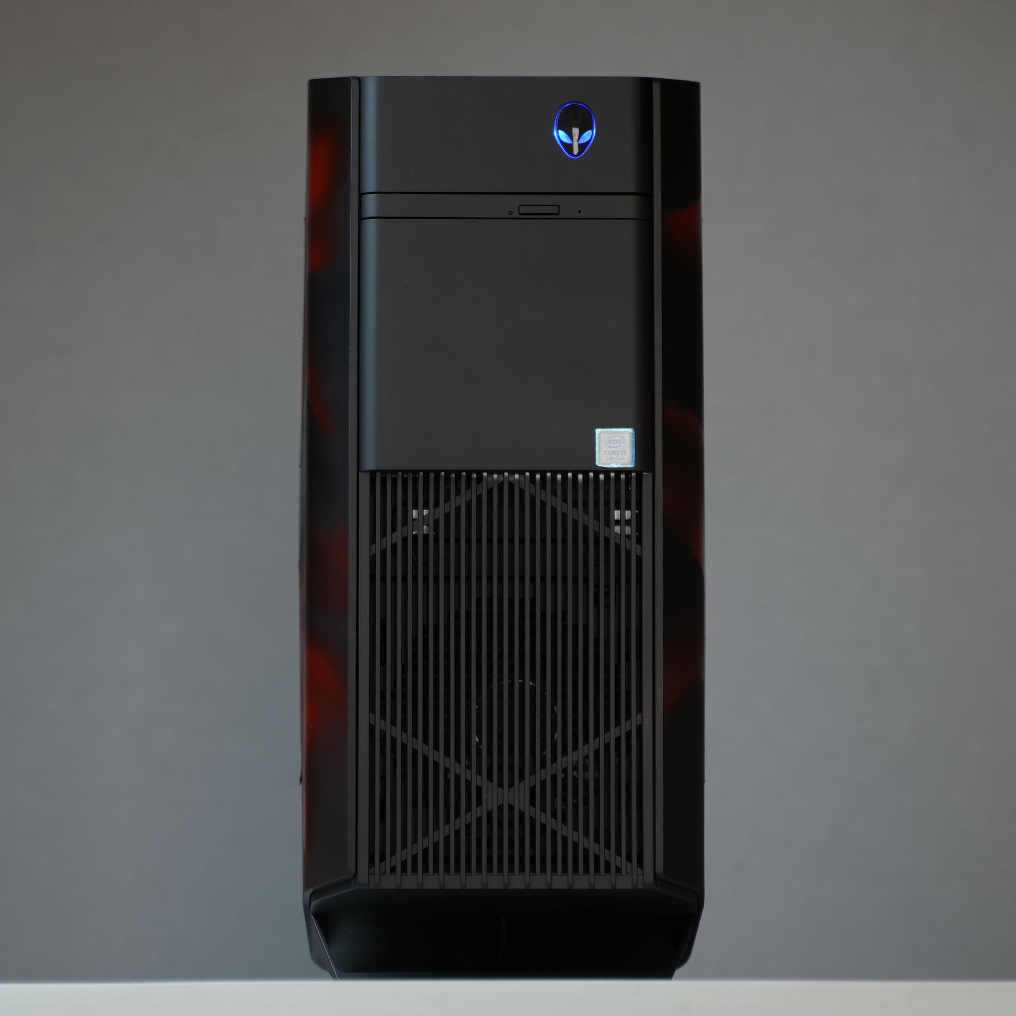 “ALIENS2FORM” GTX 1080 Ti Intel Core i7 7700 16GB 1TB Windows 11 Gaming PC Powerhouse