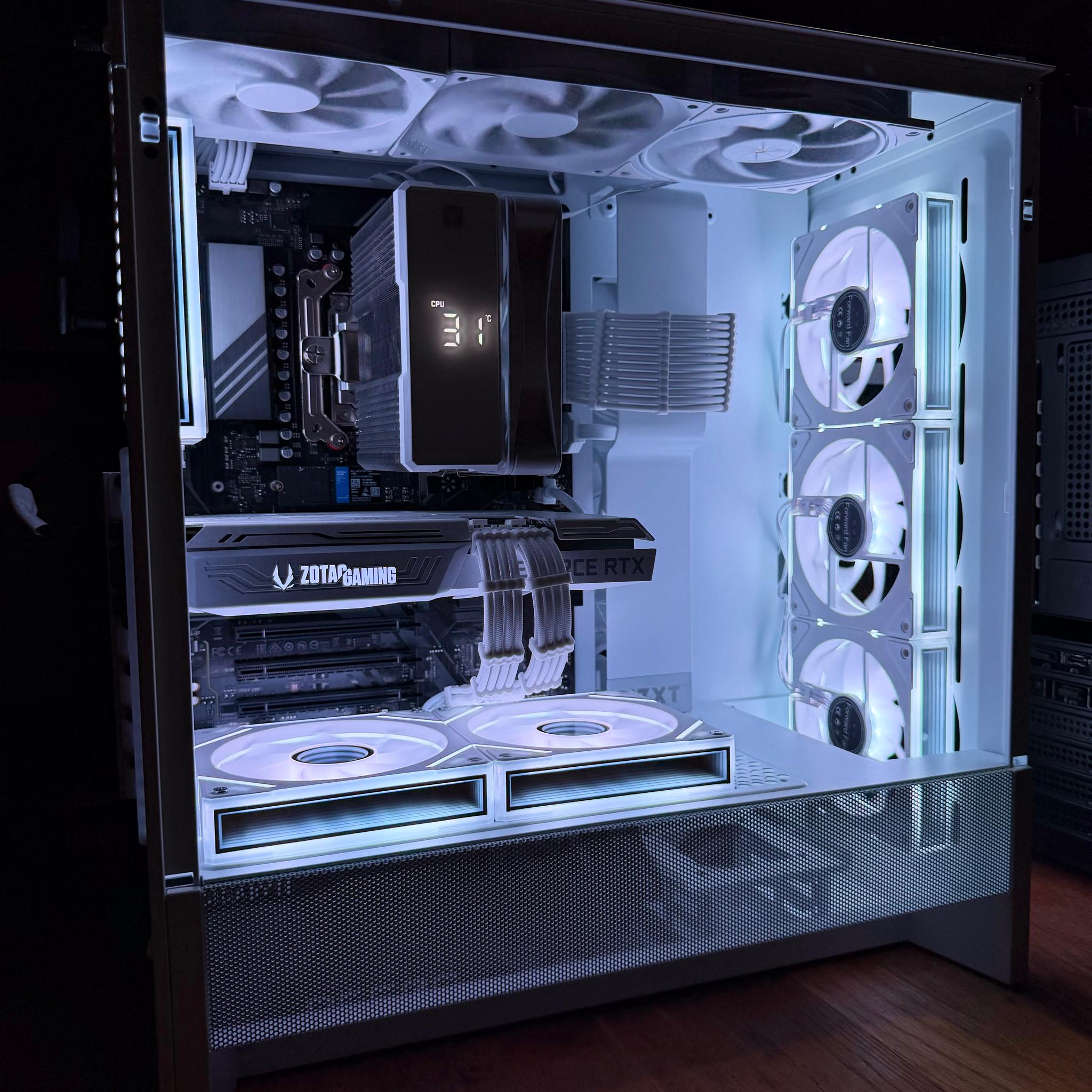 ❄️White AM5 RTX 3070 Gaming PC | Ryzen 5 8400F | WiFi | 1TB NVMe | Ready to Play ❄️