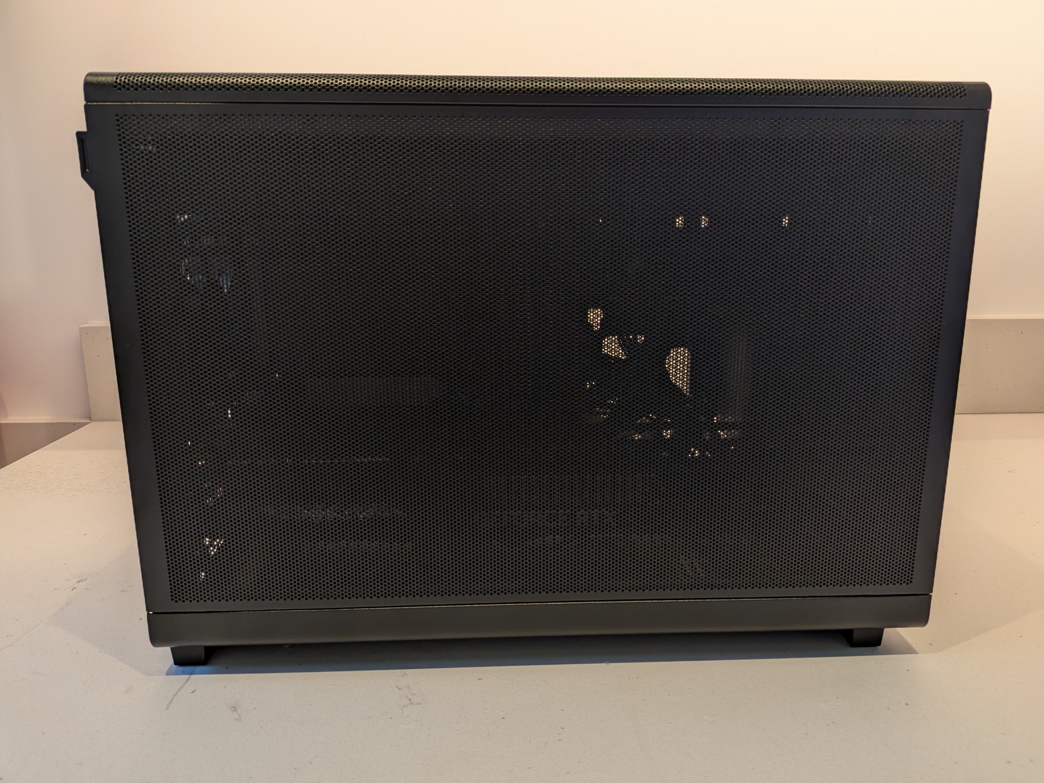 4K Stargate - RTX 5070 Ti, Ryzen 7 9800X3D, 32 GB DDR5, 2 TB Gen 4 NVME, RGB, Liquid Cooled