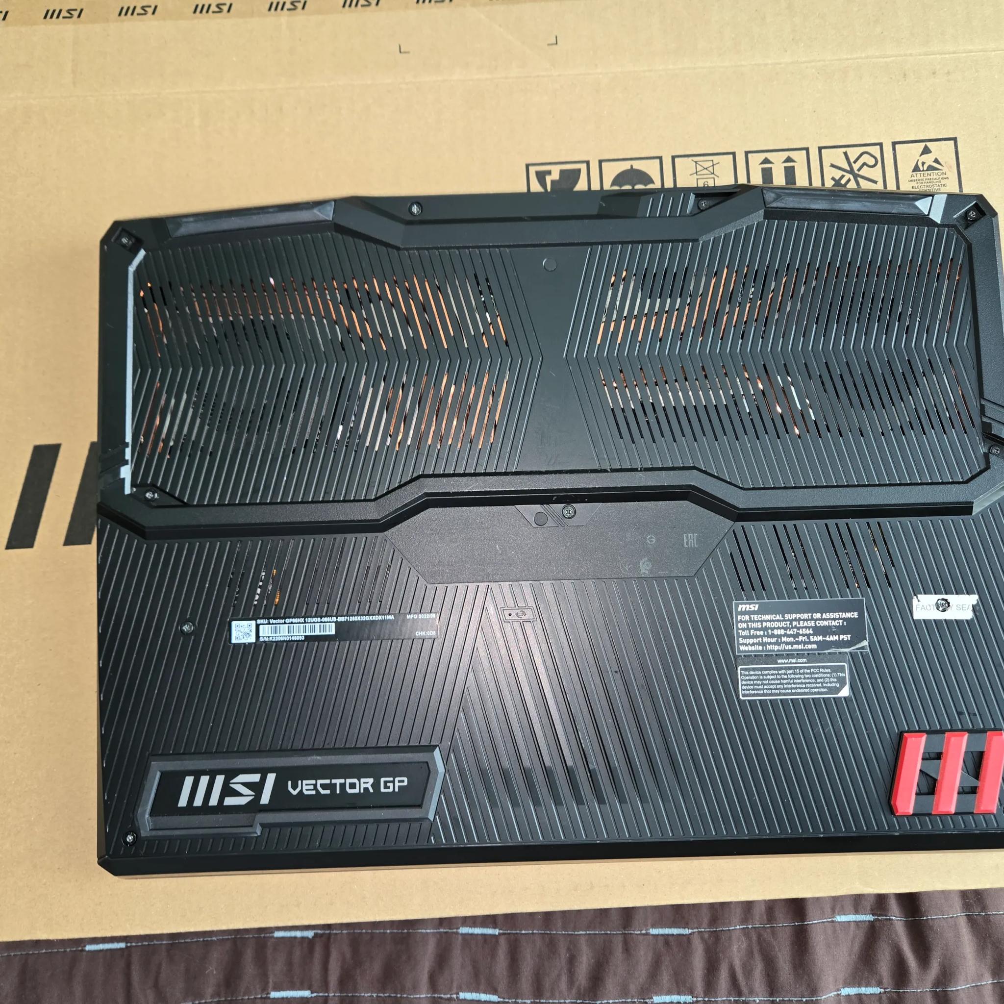 MSI Vector GP66HX 12UGS Gaming Laptop.32GB DDR5,i7 12800HX,RTX 3070Ti 150watt.1TB SSD,15.6"QHD 165Hz