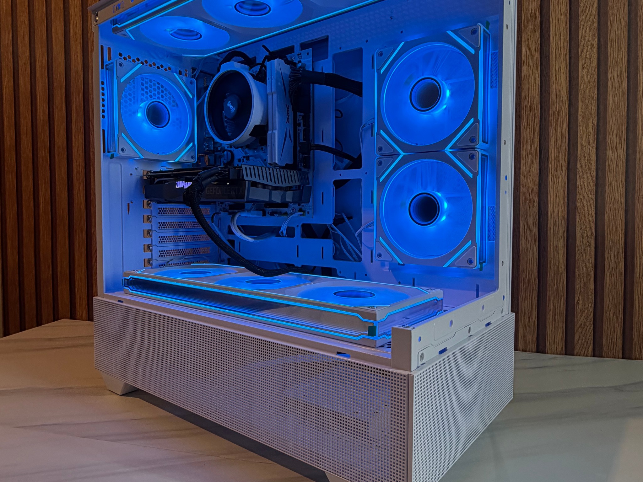 RTX 2070 SUPER | RYZEN 5 5500 | 16GB DDR4 | 500GB SSD