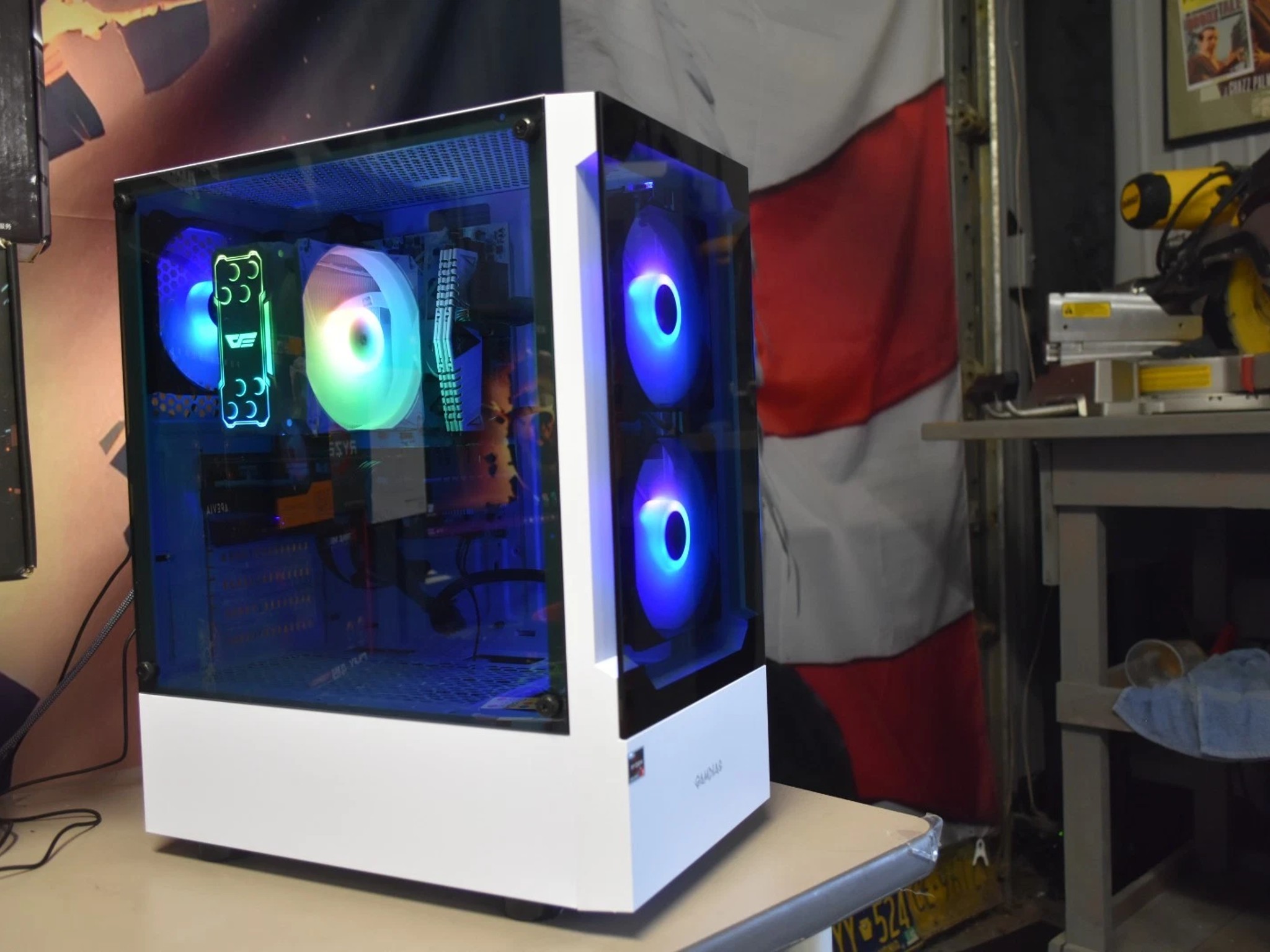 Gaming PC RYZEN 5 5500 Ram 16GB GPU Radeon RX5500 8GB 1 TB SSD+ Built in Wi-fi + Extras