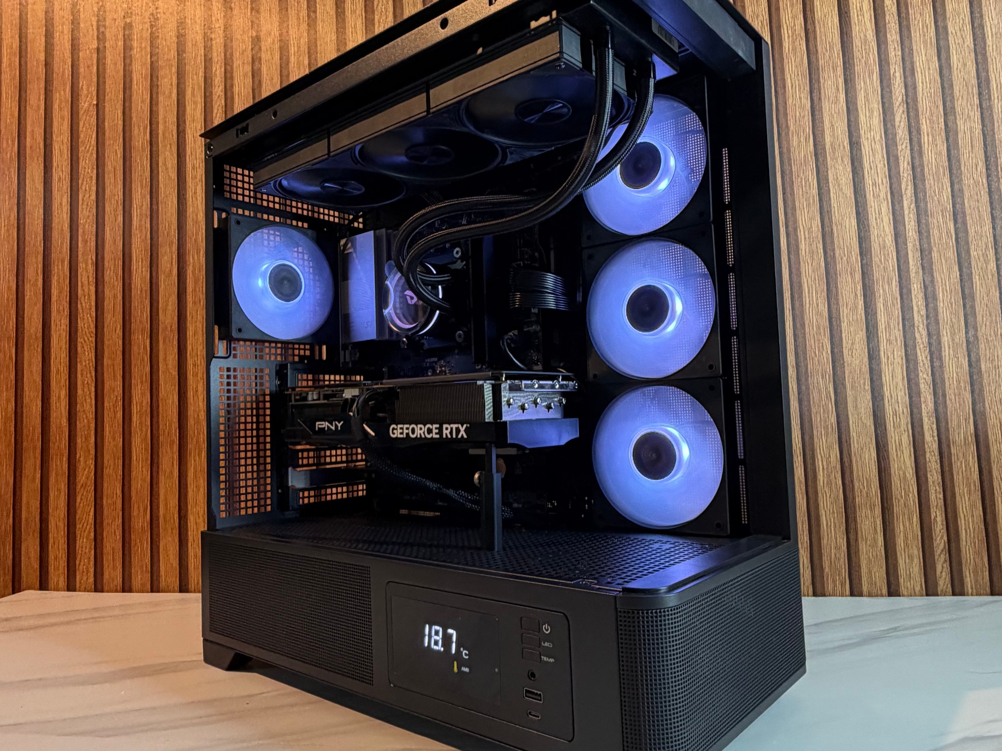 RTX 5070 TI 16GB | RYZEN 5 9600X | 360MM AIO | 1TB SSD | 750W