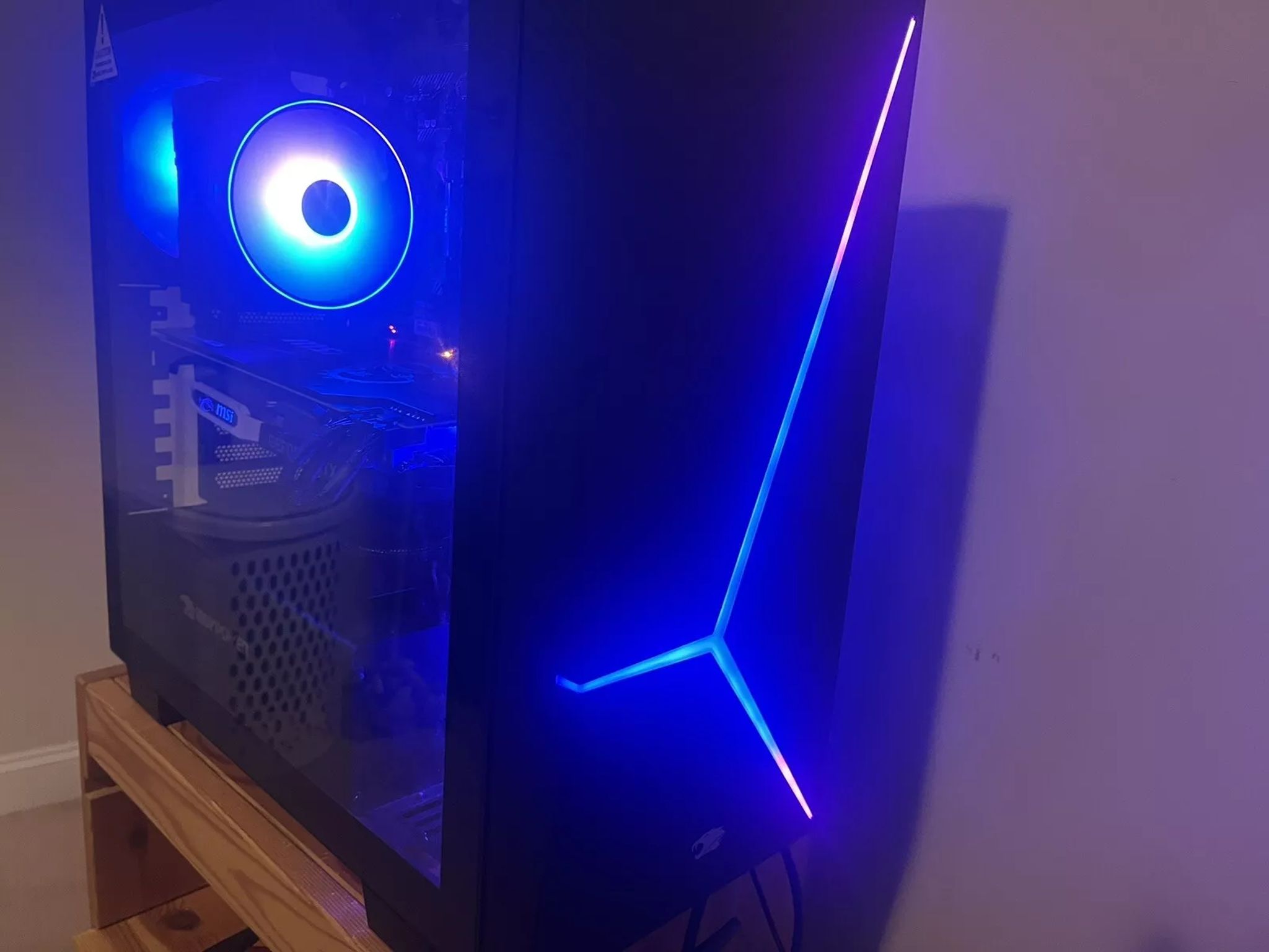 RTX Gaming PC Mid Tower With Ryzen 7 See Description For Full Details!