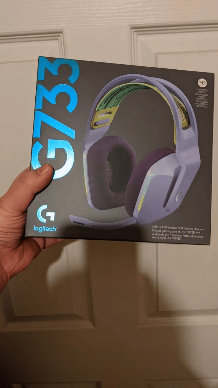 BNIB Logitech G733 Lightspeed Wireless Gaming Headset, Lilac