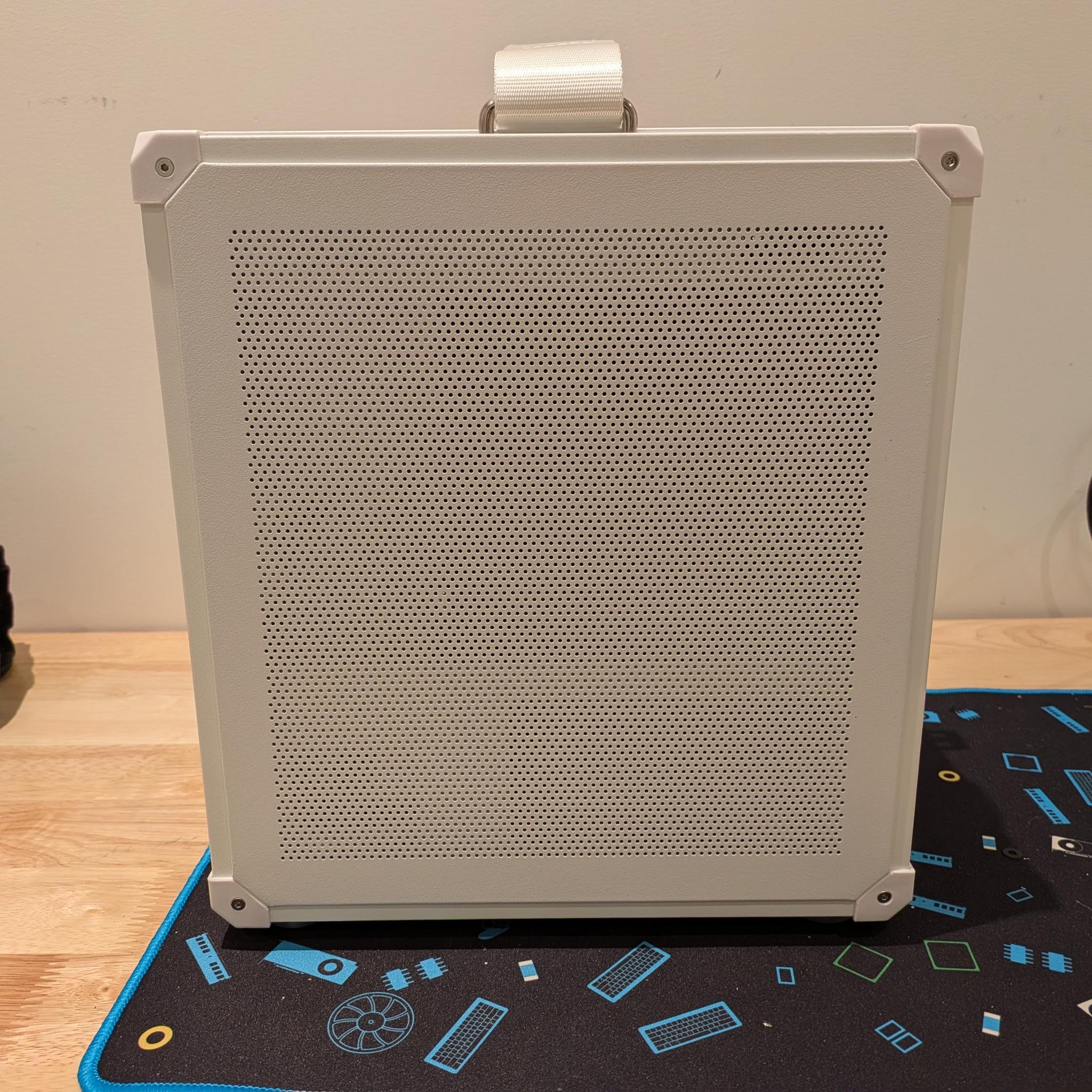 1080p Glacier - RTX 3060 12GB, Ryzen 5 5600X, 32 GB DDR4 RAM, 1 TB Gen 4 NVME, RGB