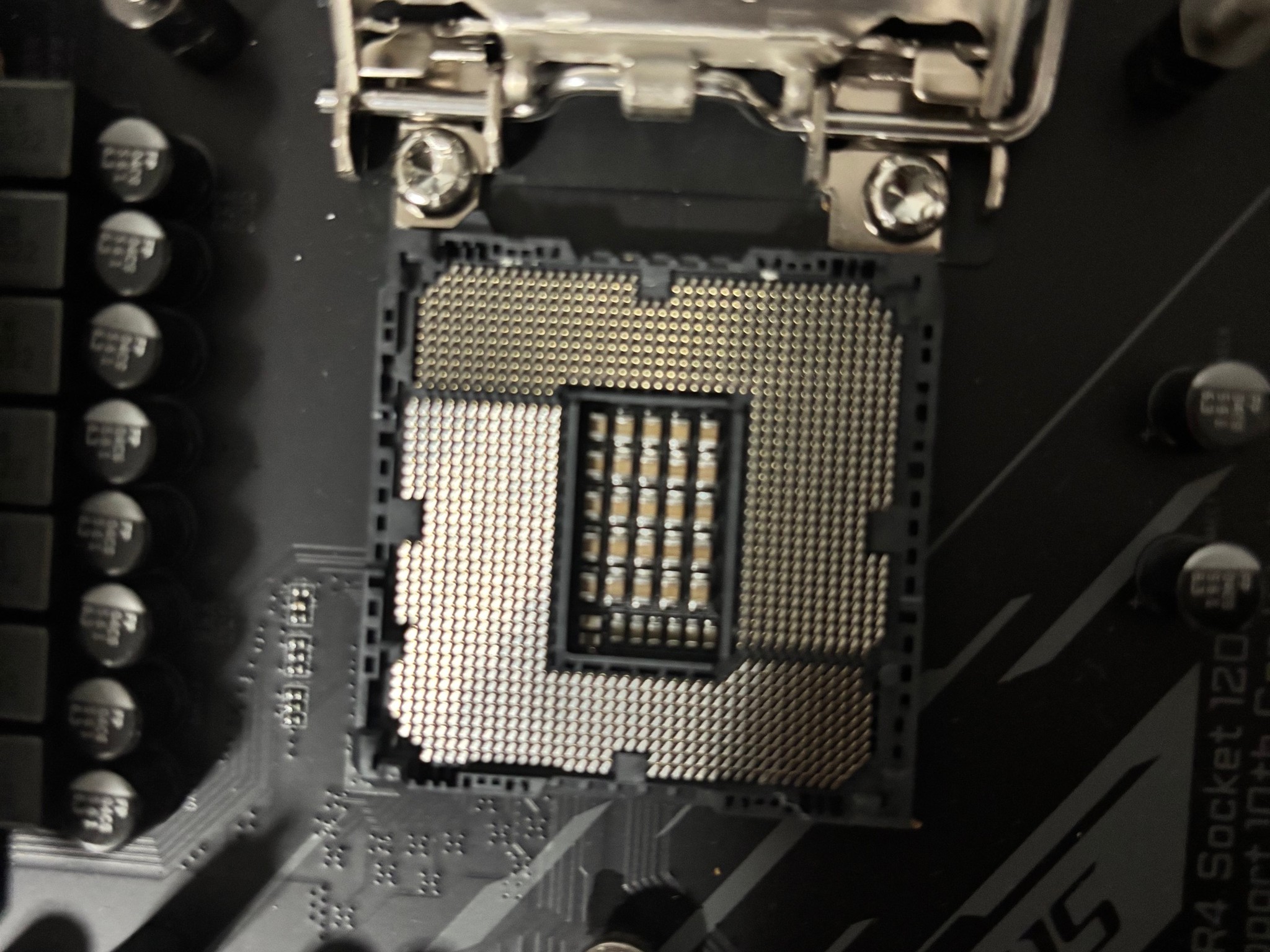 GIGABYTE Z490 AORUS ELITE AC