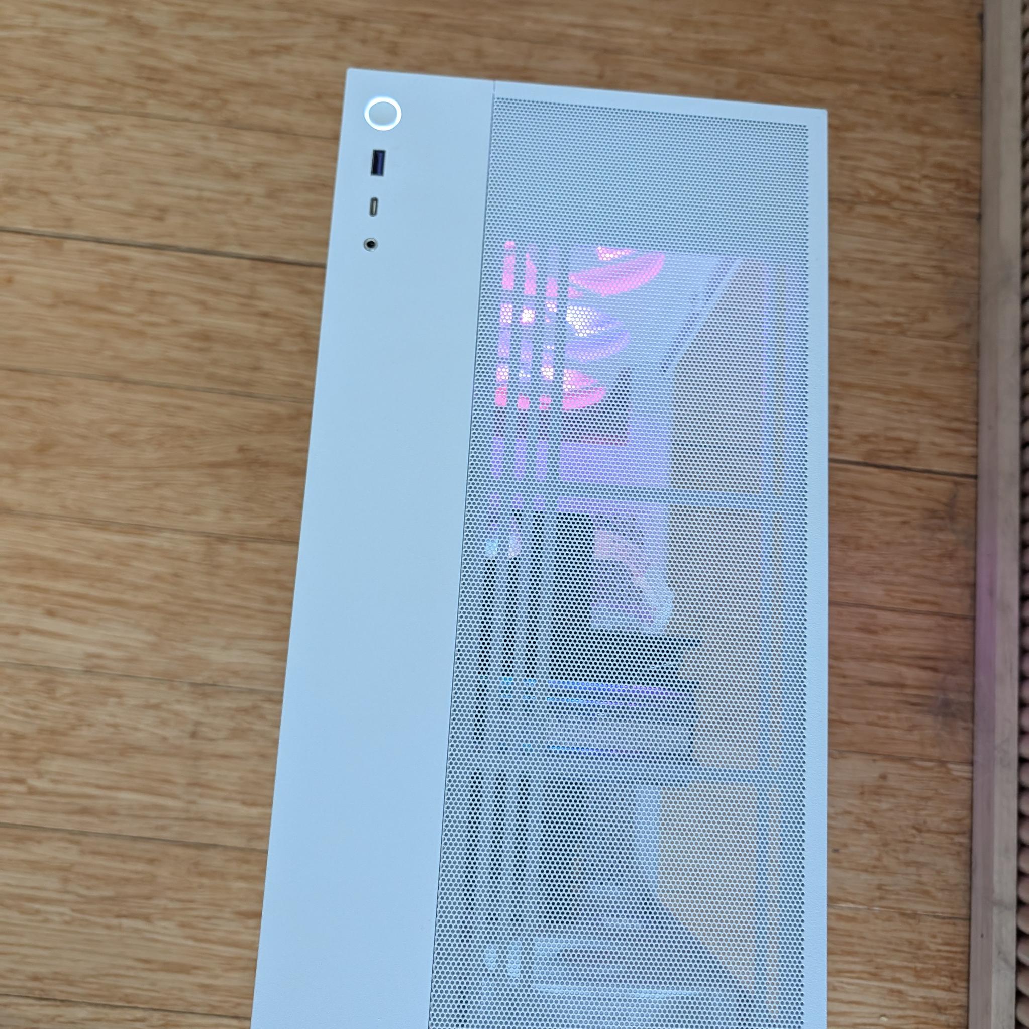 Custom I7 Gaming PC | GTX 1080 | I7 6700 | 16GB | 500GB SSD |