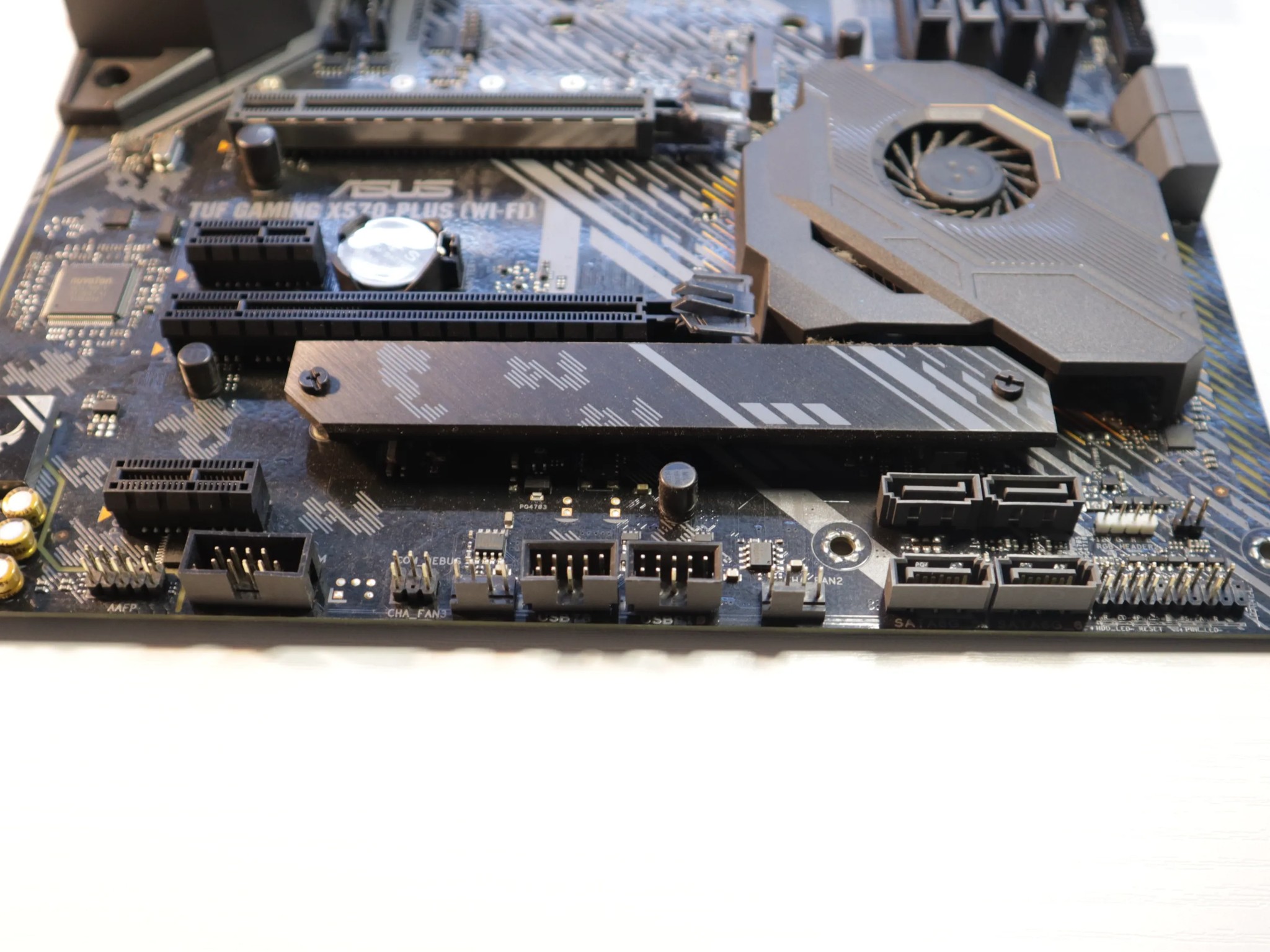 ASUS TUF GAMING X570-PLUS (WI-FI) ATX AM4 Motherboard