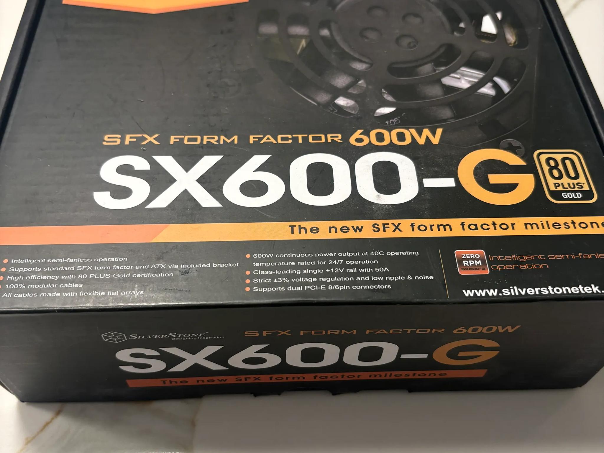 SFX Silverstone SX600-G Power Supply w/ FREE short cable kit
