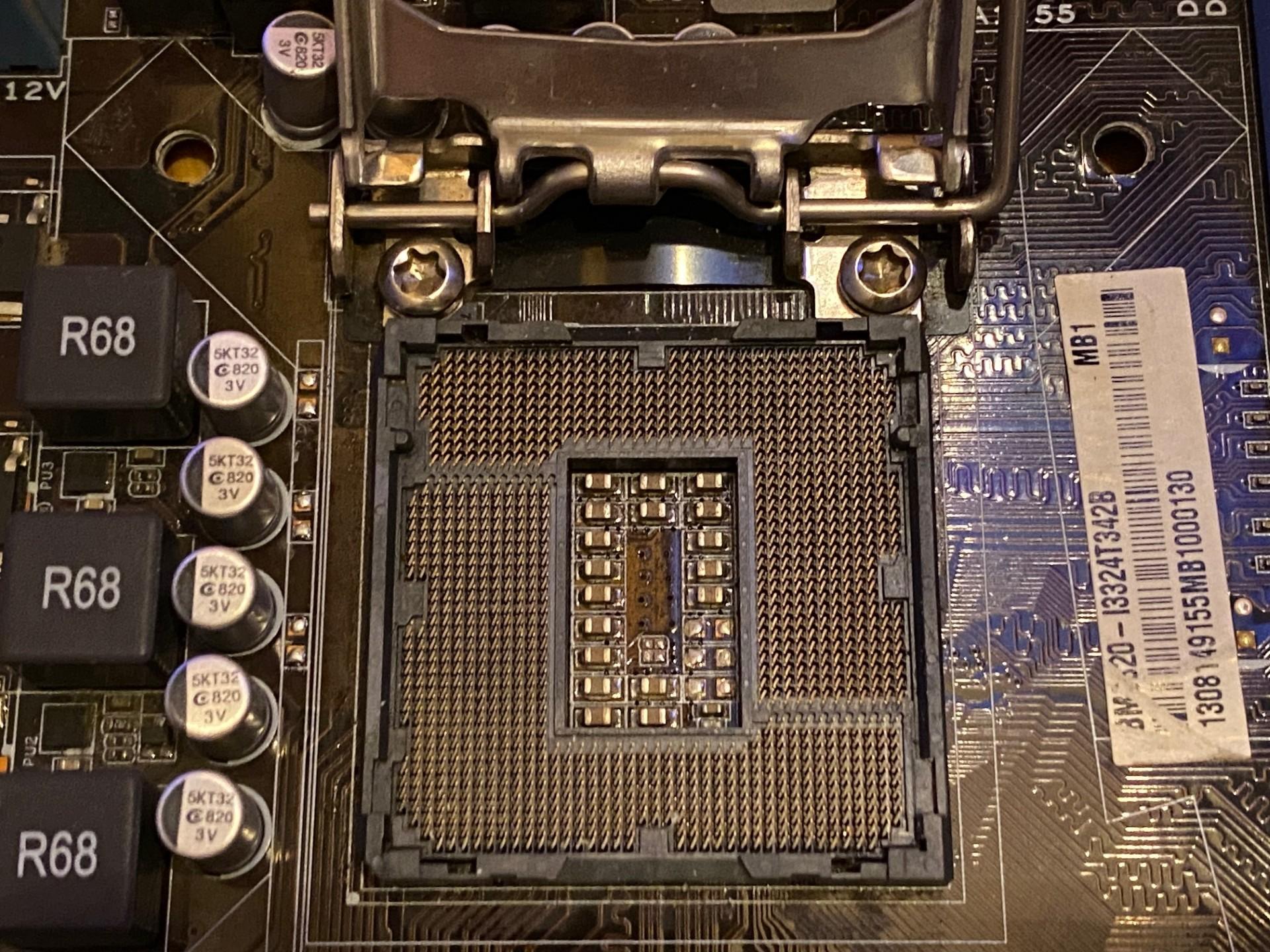 ASUS P8H61-M - LGA 1155 Intel H61 HDMI Micro ATX Intel Motherboard COMBO