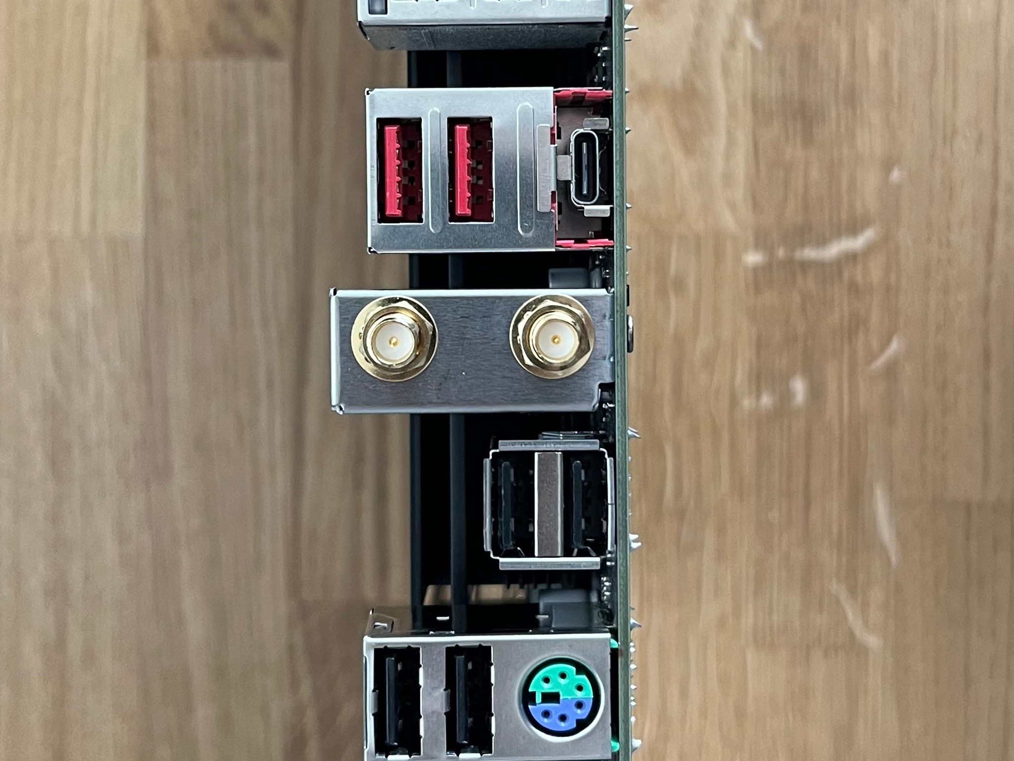 Am5 Gigabyte B650 UD AC *Read Description