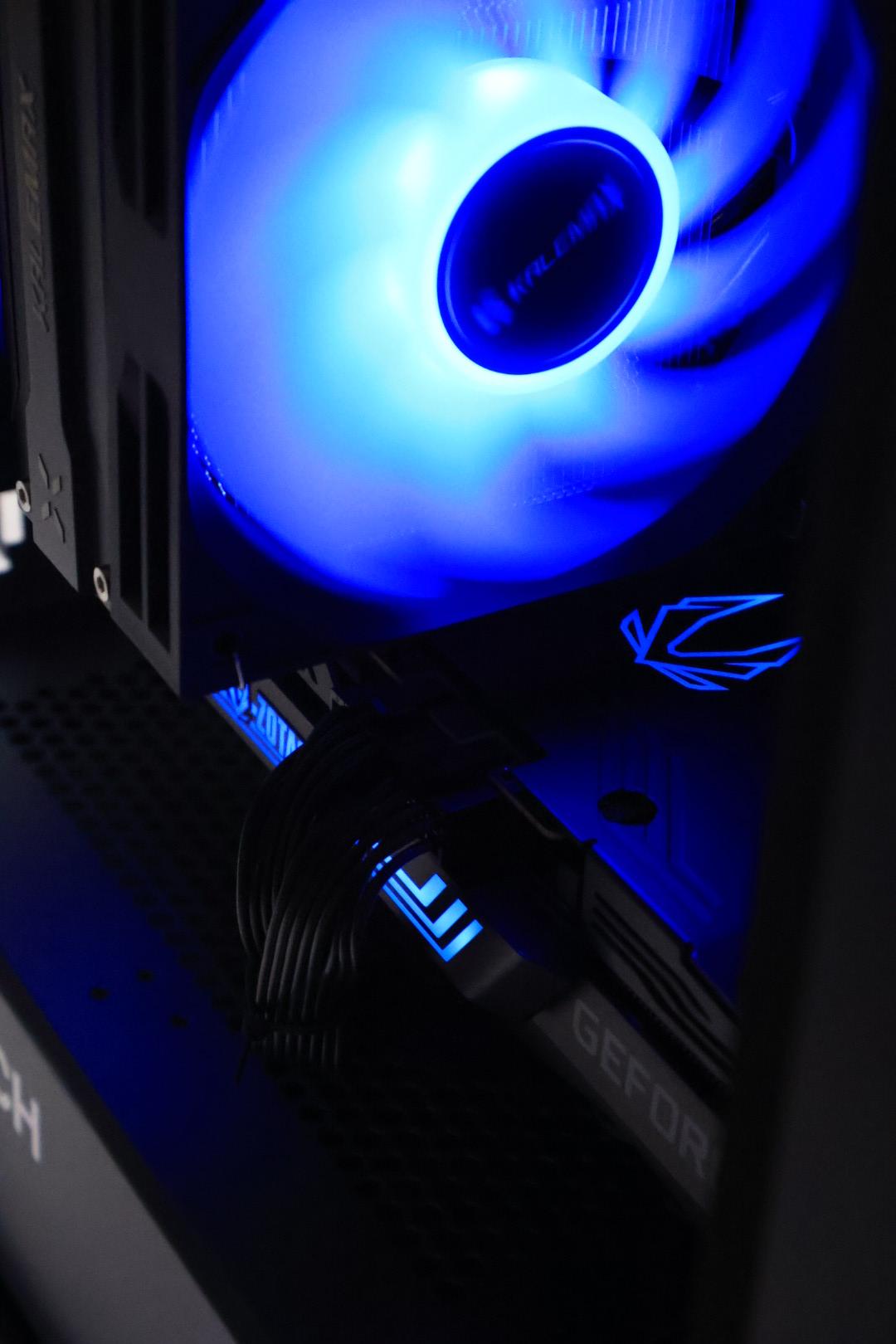 🩵👑Blue Ice| RTX 3070 ti Ryzen 7👑🩵
