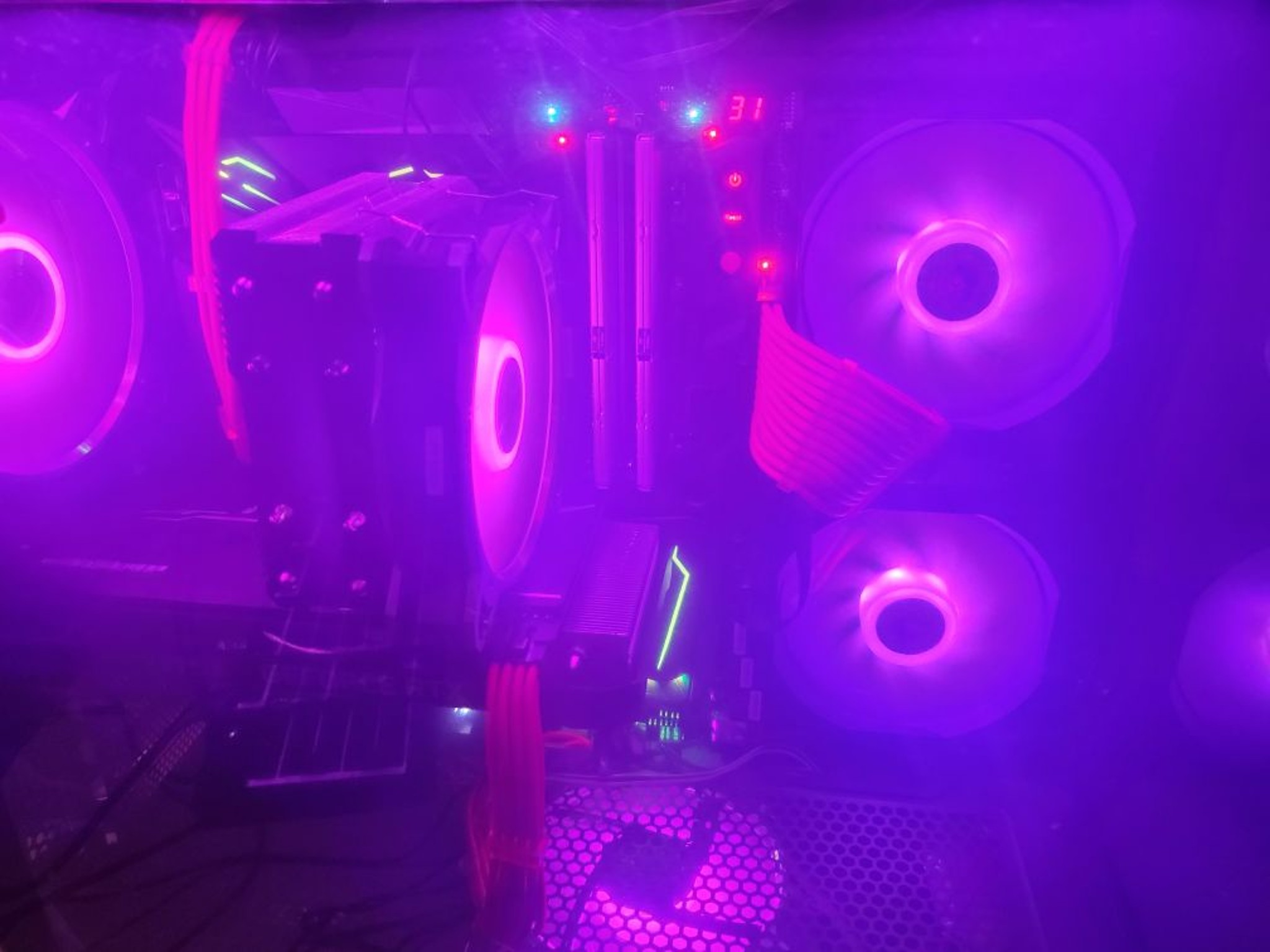 🔥"Mr. RED" 🔥 I7 8700K MSI RTX2070 32GB DDR4 3200 2TB M.2