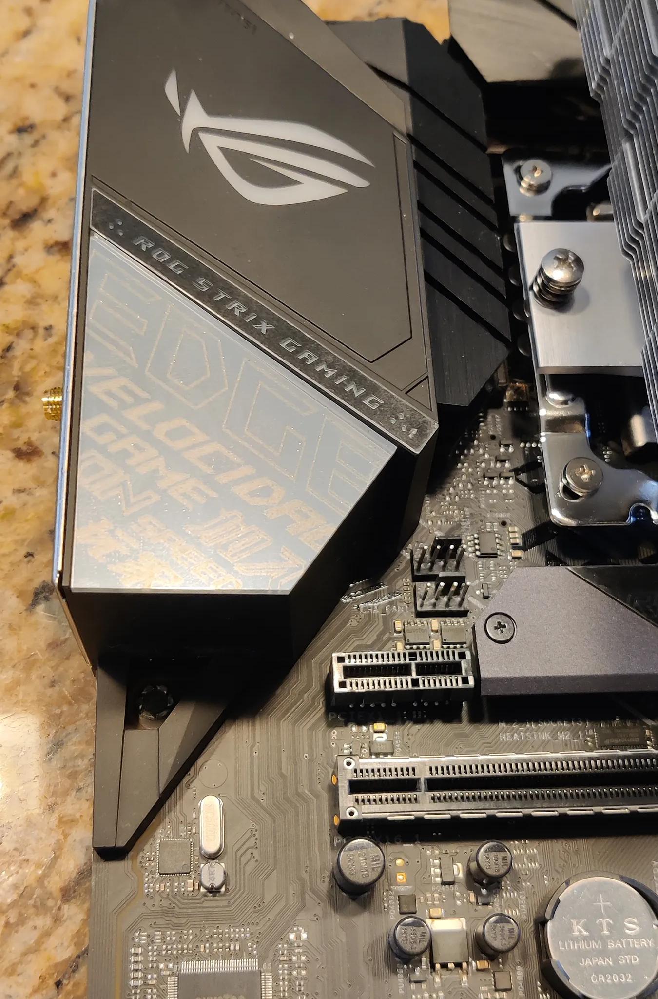 Asus Strix Z390 w/I7 9700k