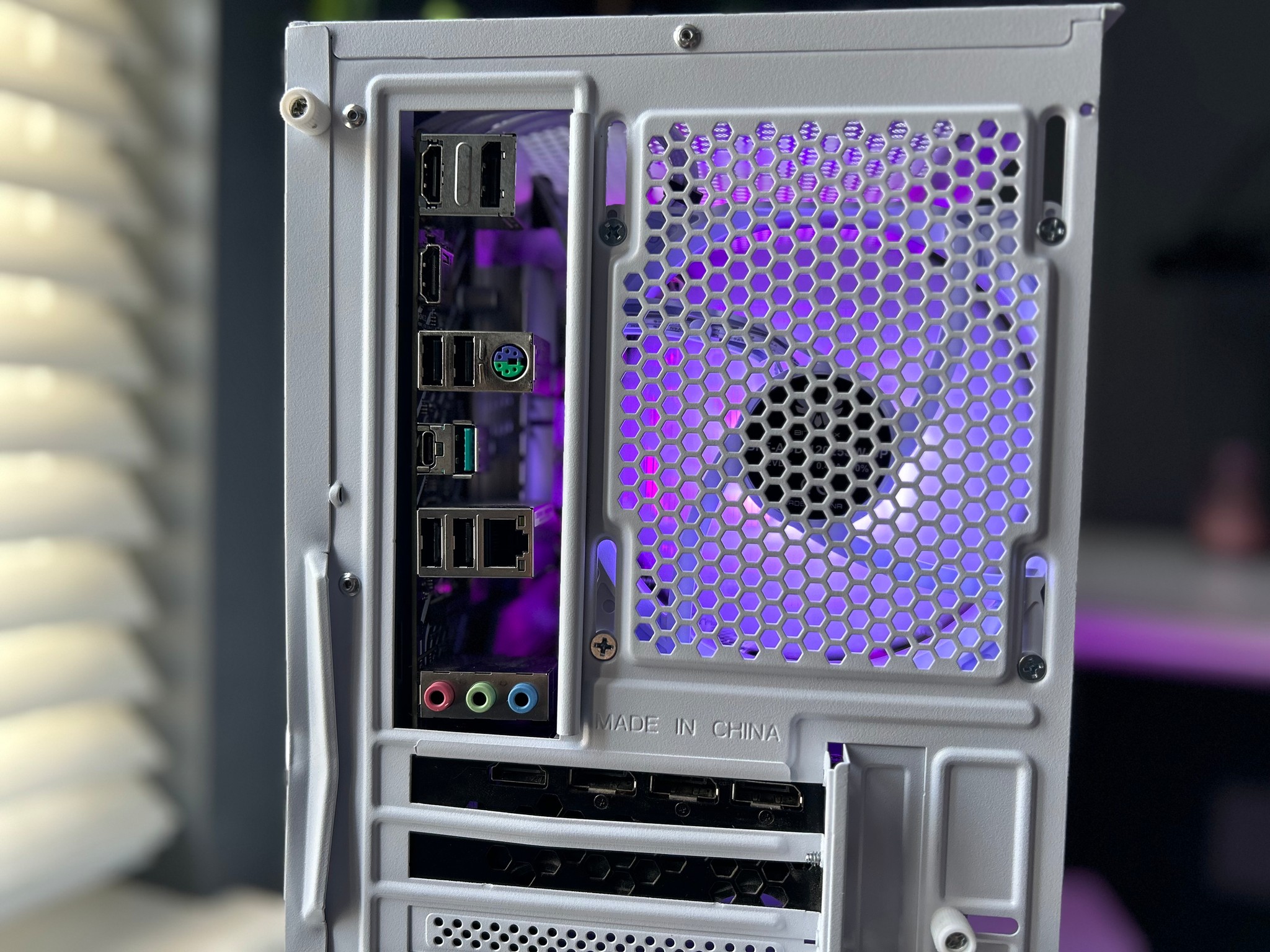 ⚪ 🟣 ⚪ RTX 3060 12GB // Intel i5 11400F