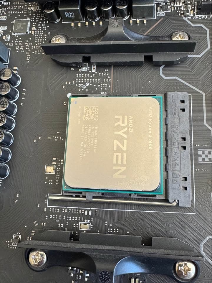 MSI B350 Gaming Pro Carbon Motherboard & Ryzen 5 1600 AM4 CPU
