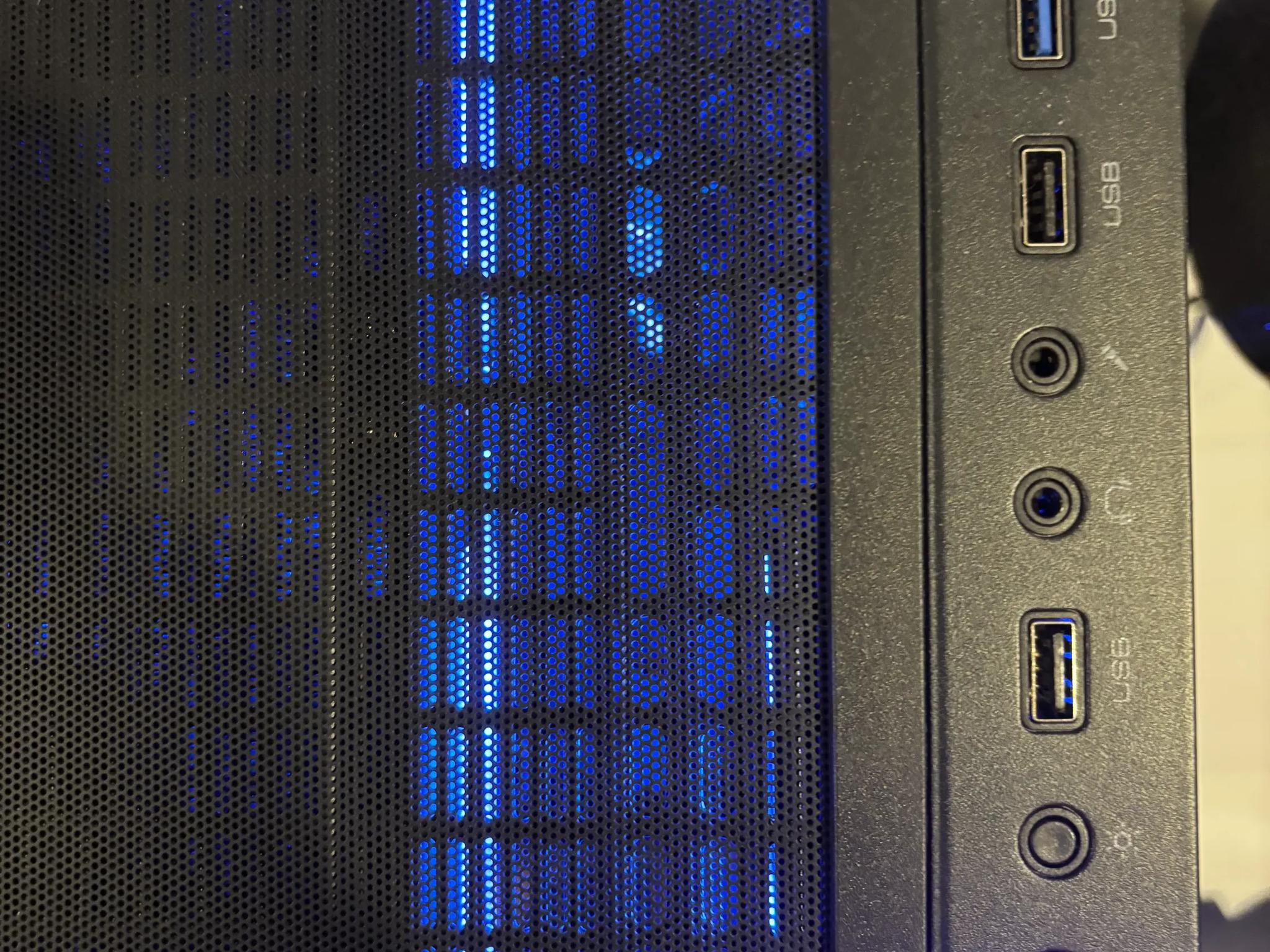🌊 Riptide V2| R7 7700X, RX7700XT, 32GB DDR5, 2TB M.2 SSD, WIFI, LIQUID COOLED