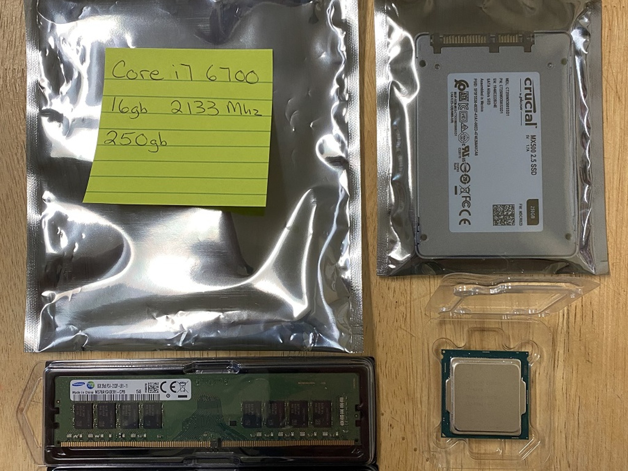 Combo Bag - Core i7 (6th gen), 16gb DDR4 2133MHz (8x2), 250gb SSD