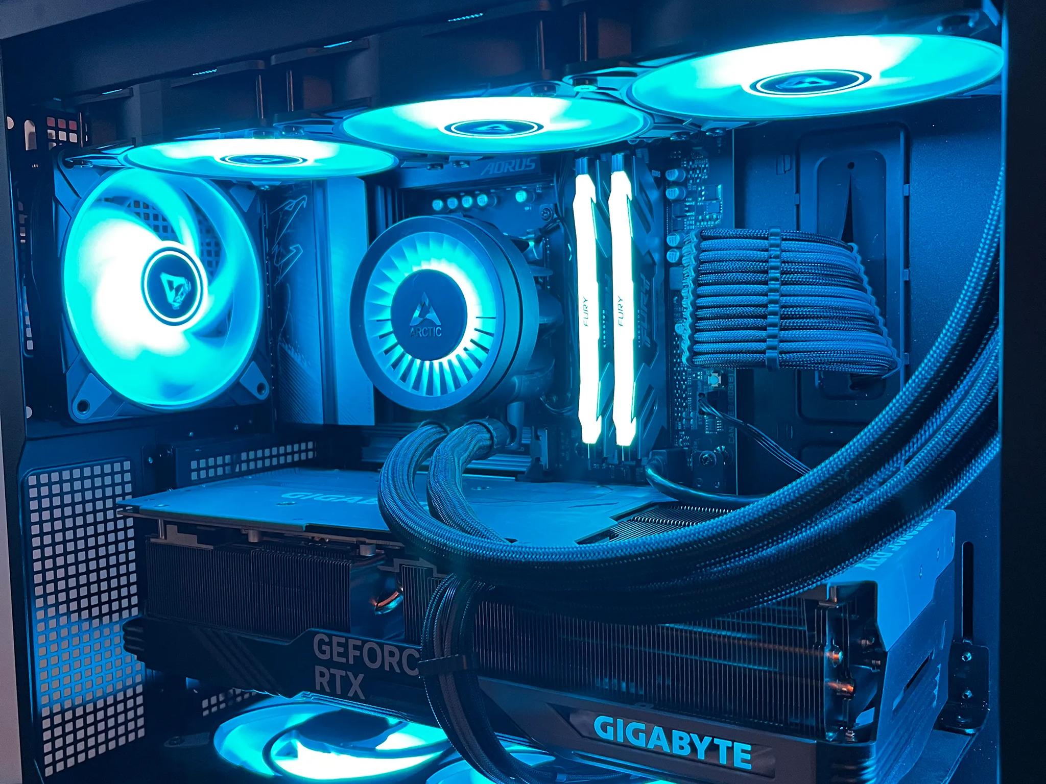Black Jaguar - RTX 4080 | Ryzen 7 7800X3D | 32GB @6000MT/sec | 4TB NVME total storage | 1000W PSU