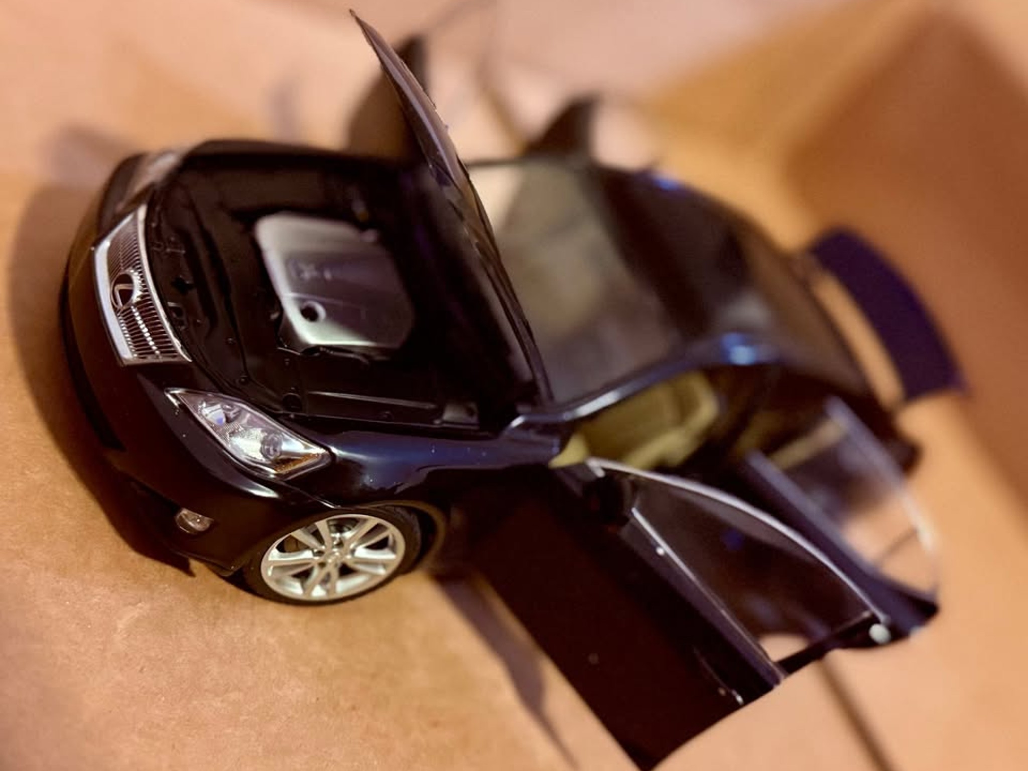 Autoart Performance 1/18 Scale 2006 Lexus IS350 Obsidian Black Model Car